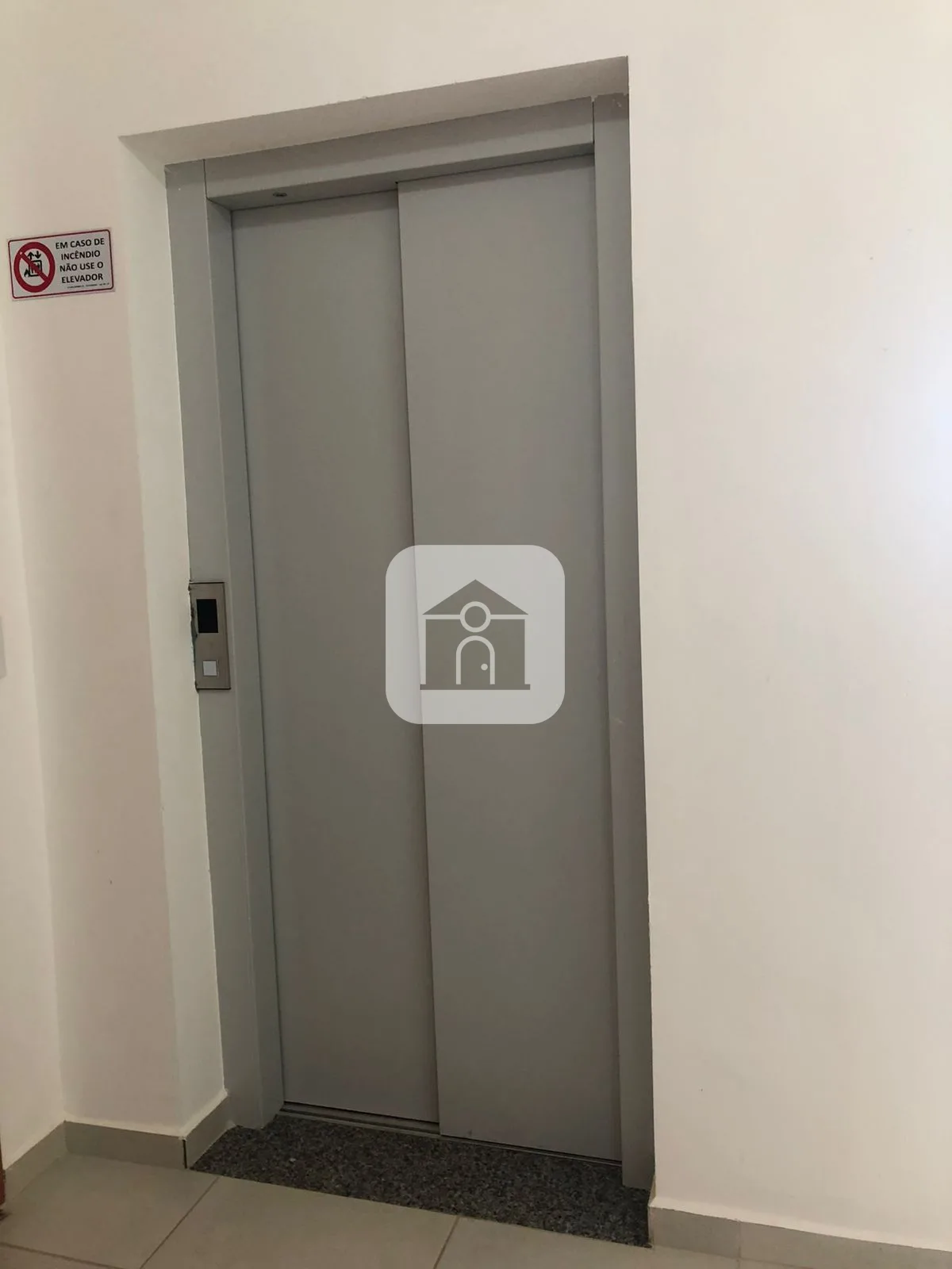 Alugar Apartamento / Padr&atilde;o em Uberl&acirc;ndia R$ 1.350,00 - Foto 14