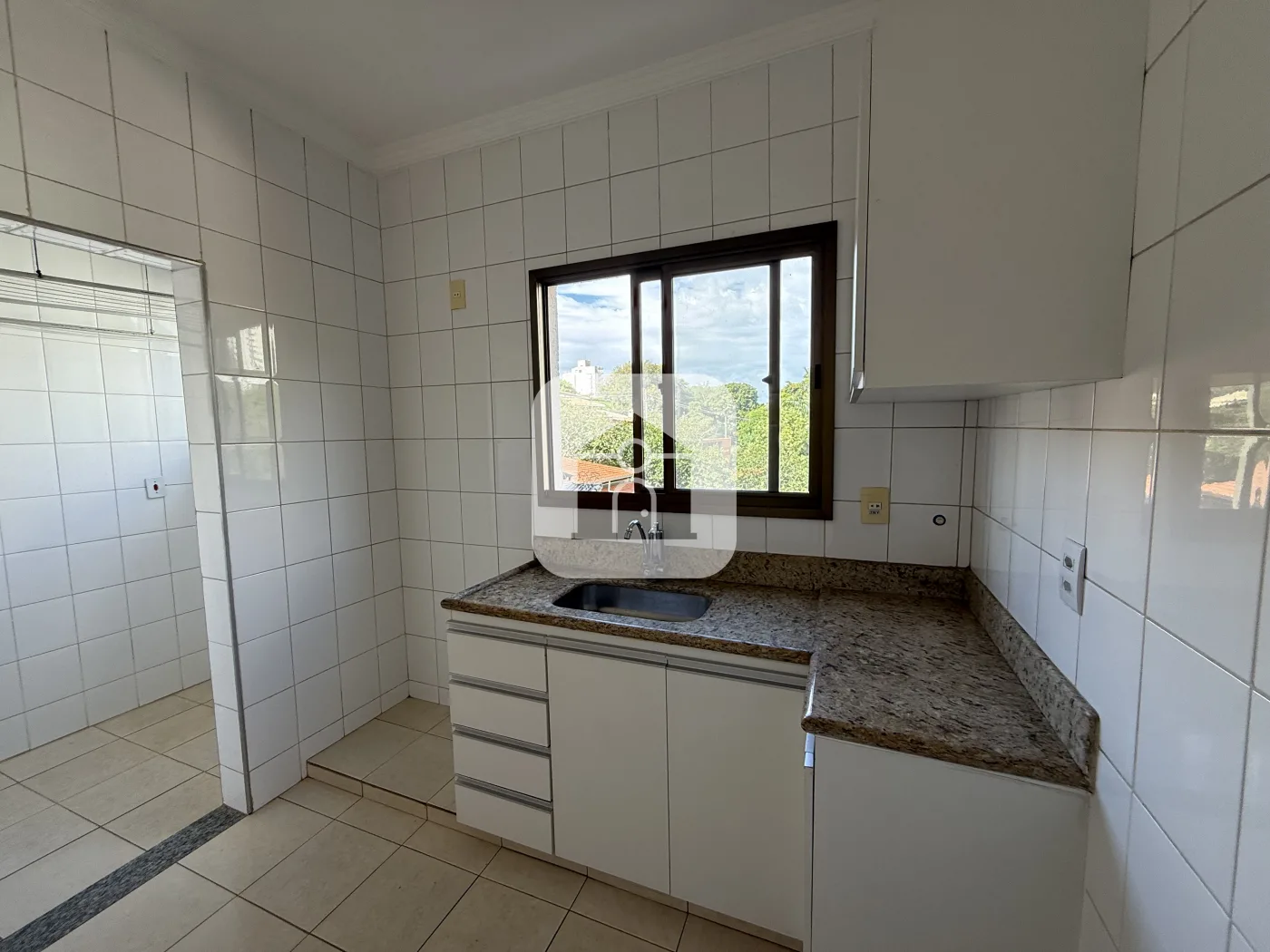 Alugar Apartamento / Padr&atilde;o em Uberl&acirc;ndia R$ 1.990,00 - Foto 11