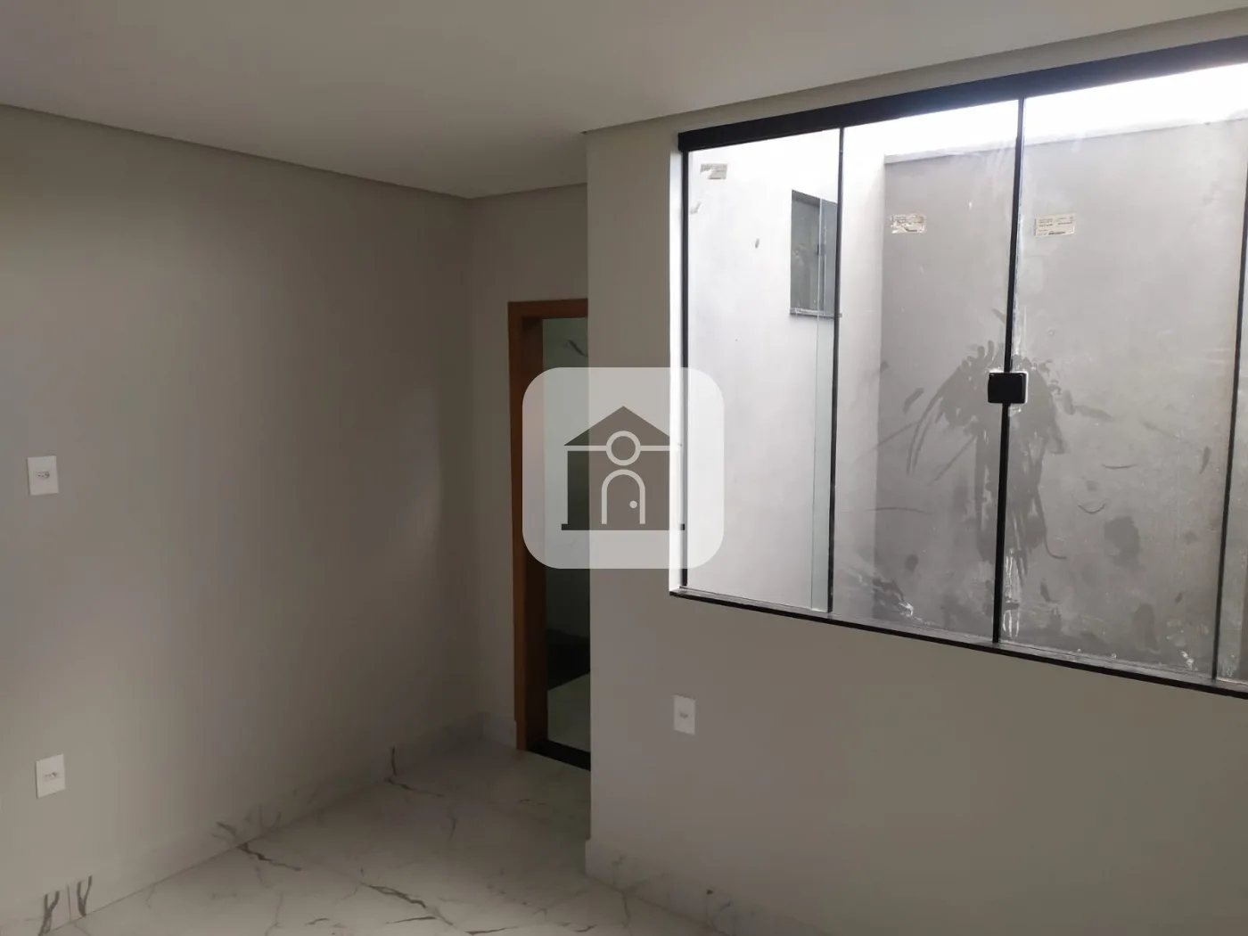 Alugar Casa / Padr&atilde;o em Uberl&acirc;ndia R$ 3.200,00 - Foto 8