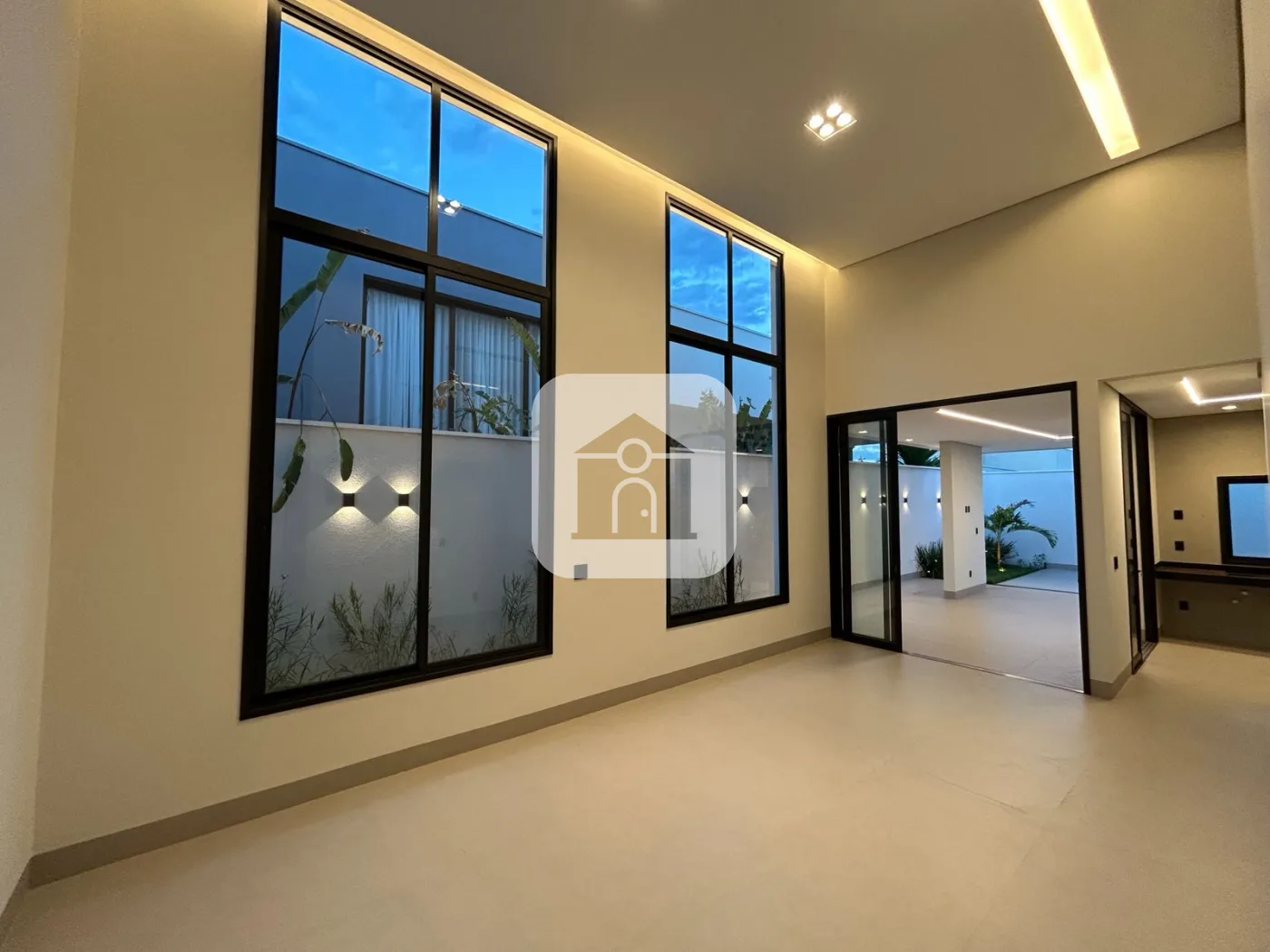 Comprar Casa / Condom&iacute;nio ou Loteamento Fechado em Uberlandia R$ 1.900.000,00 - Foto 1