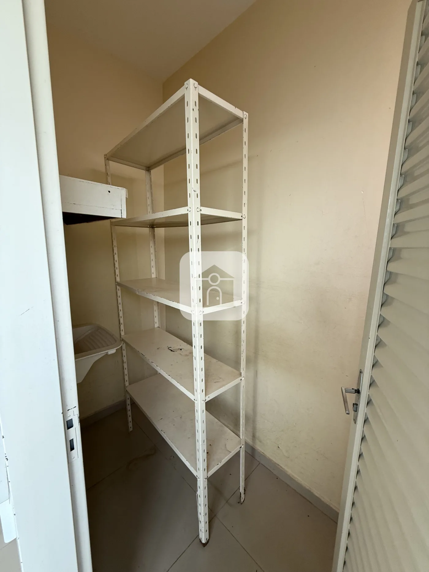 Alugar Casa / Padr&atilde;o em Uberl&acirc;ndia R$ 4.400,00 - Foto 2