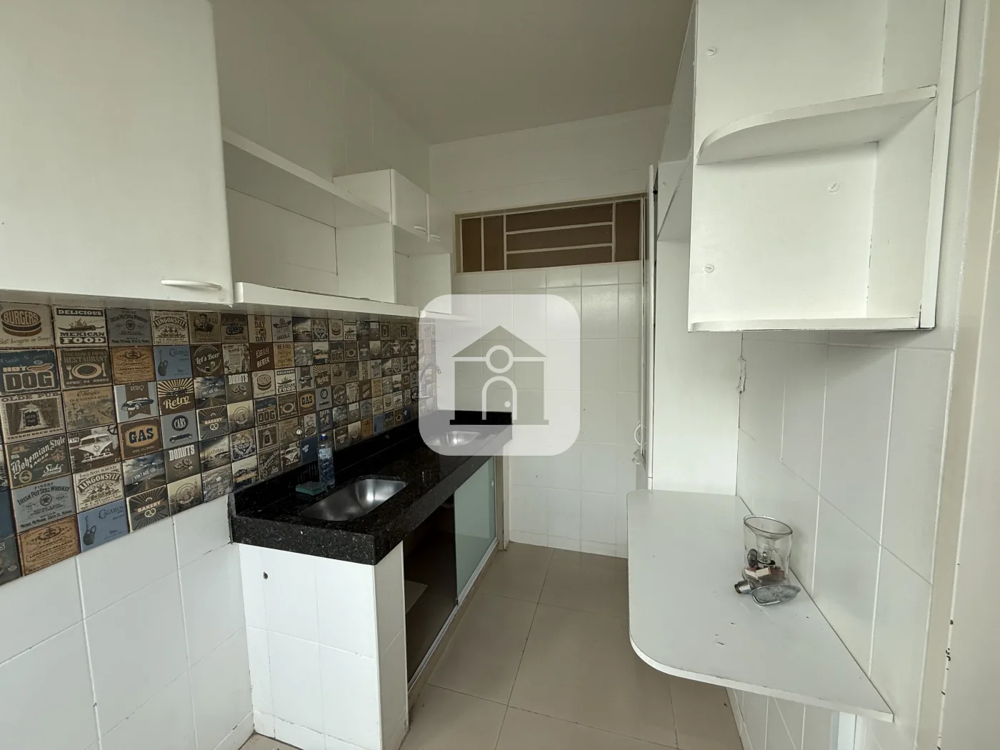 Alugar Casa / Padr&atilde;o em Uberl&acirc;ndia R$ 4.400,00 - Foto 3