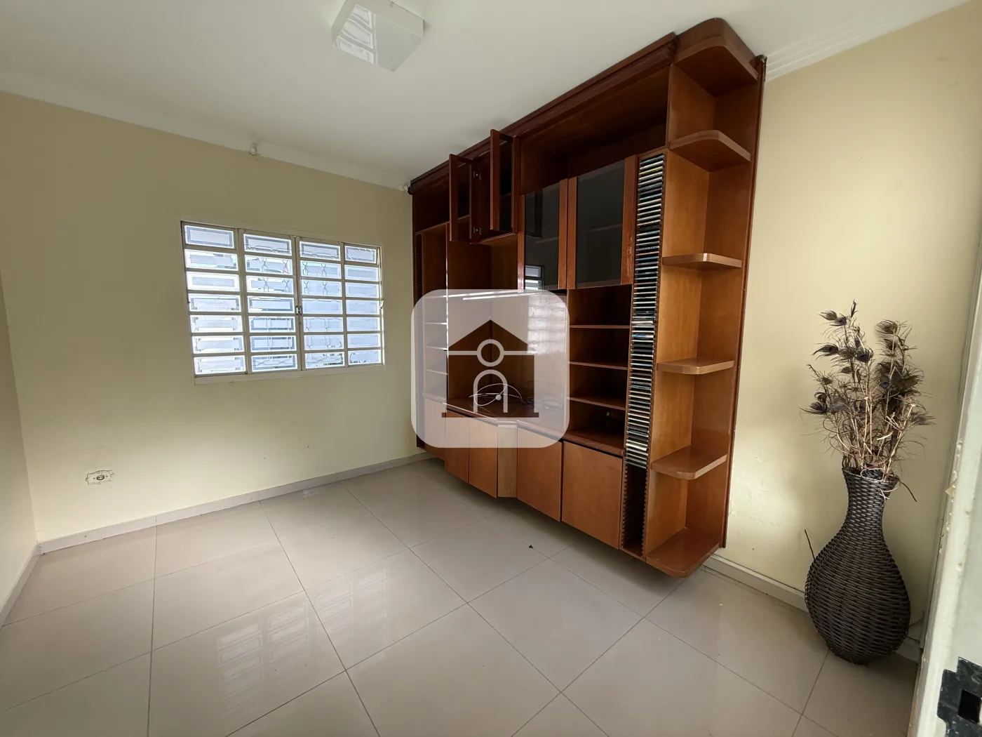 Alugar Casa / Padr&atilde;o em Uberl&acirc;ndia R$ 4.400,00 - Foto 8