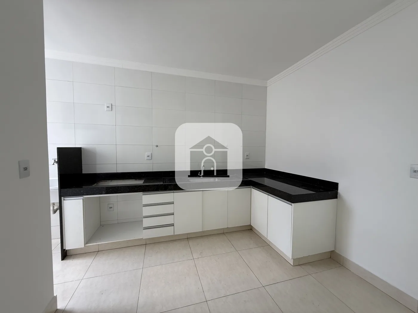Alugar Apartamento / Padr&atilde;o em Uberl&acirc;ndia R$ 1.800,00 - Foto 6