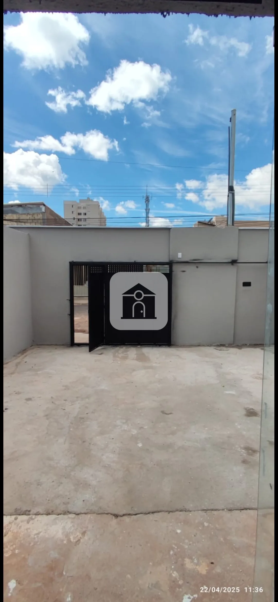 Comprar Casa / Padr&atilde;o em Uberl&acirc;ndia R$ 325.000,00 - Foto 2