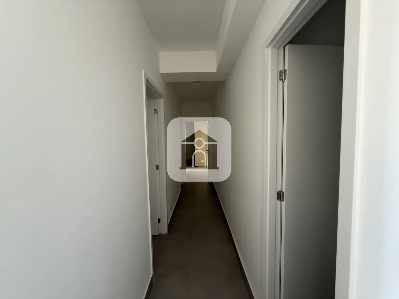 Alugar Apartamento / Padr&atilde;o em Uberl&acirc;ndia R$ 5.500,00 - Foto 2