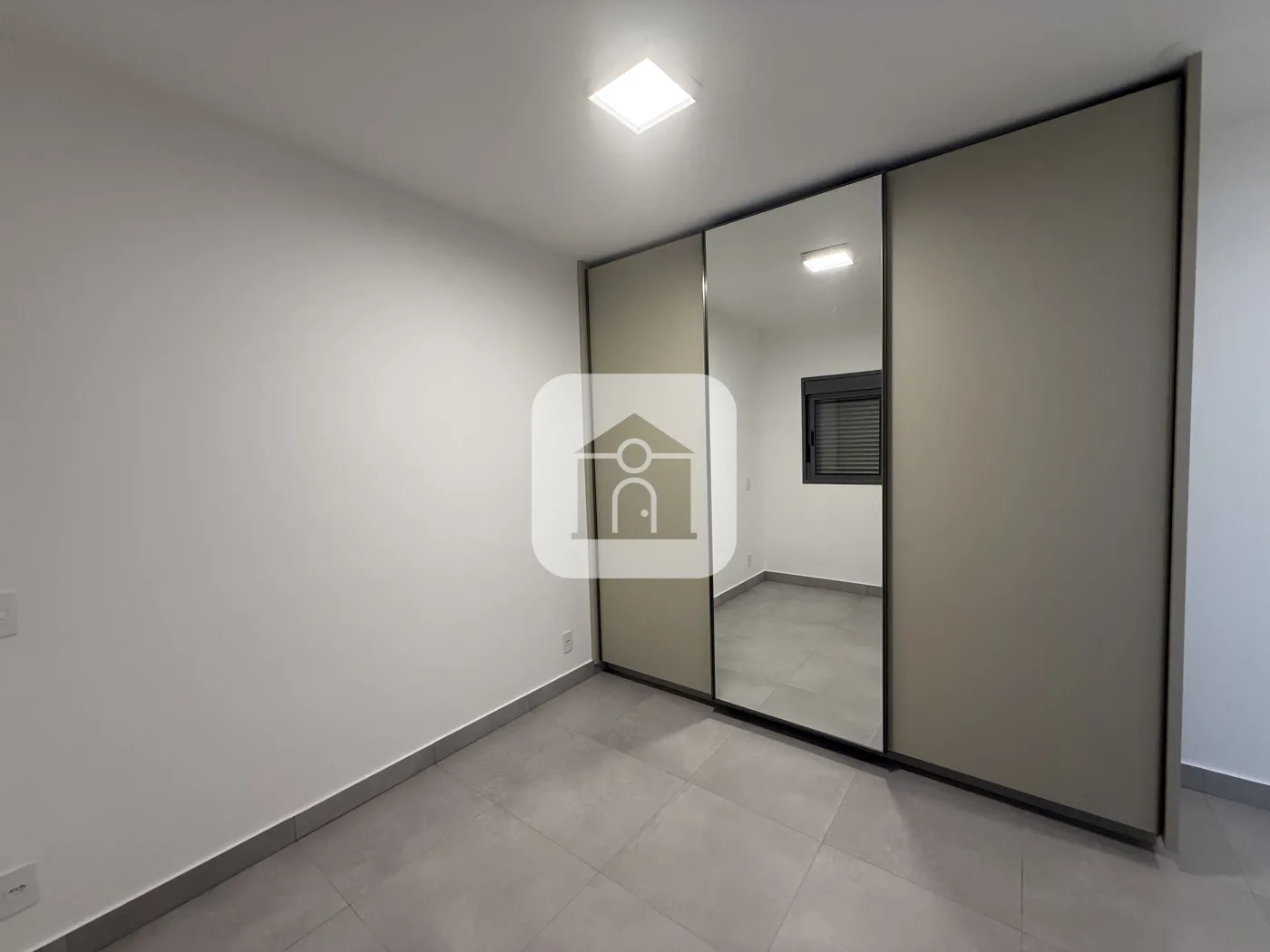 Alugar Apartamento / Padr&atilde;o em Uberl&acirc;ndia R$ 5.500,00 - Foto 6