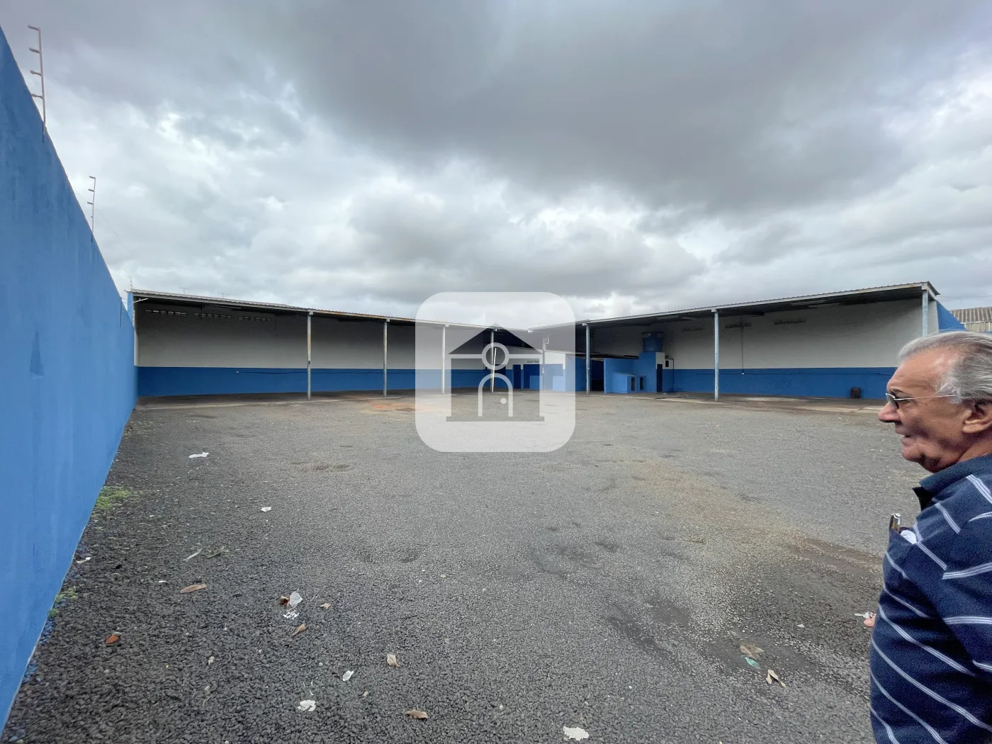 Alugar Comercial / Galp&atilde;o em Uberl&acirc;ndia R$ 12.500,00 - Foto 3