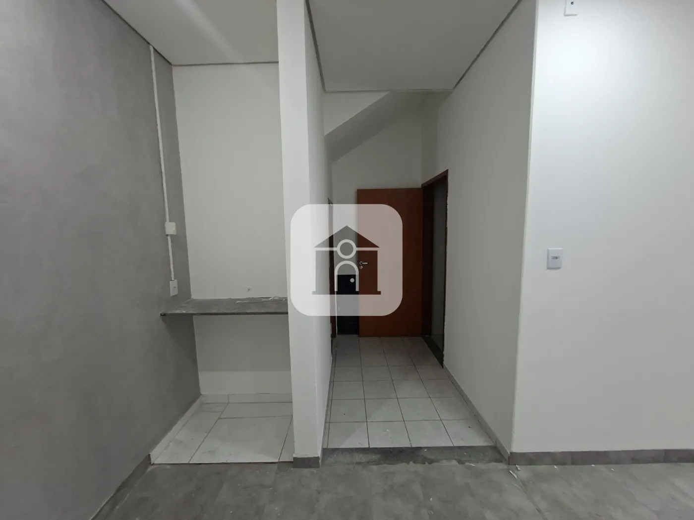 Alugar Comercial / Loja em Uberl&acirc;ndia R$ 5.200,00 - Foto 8