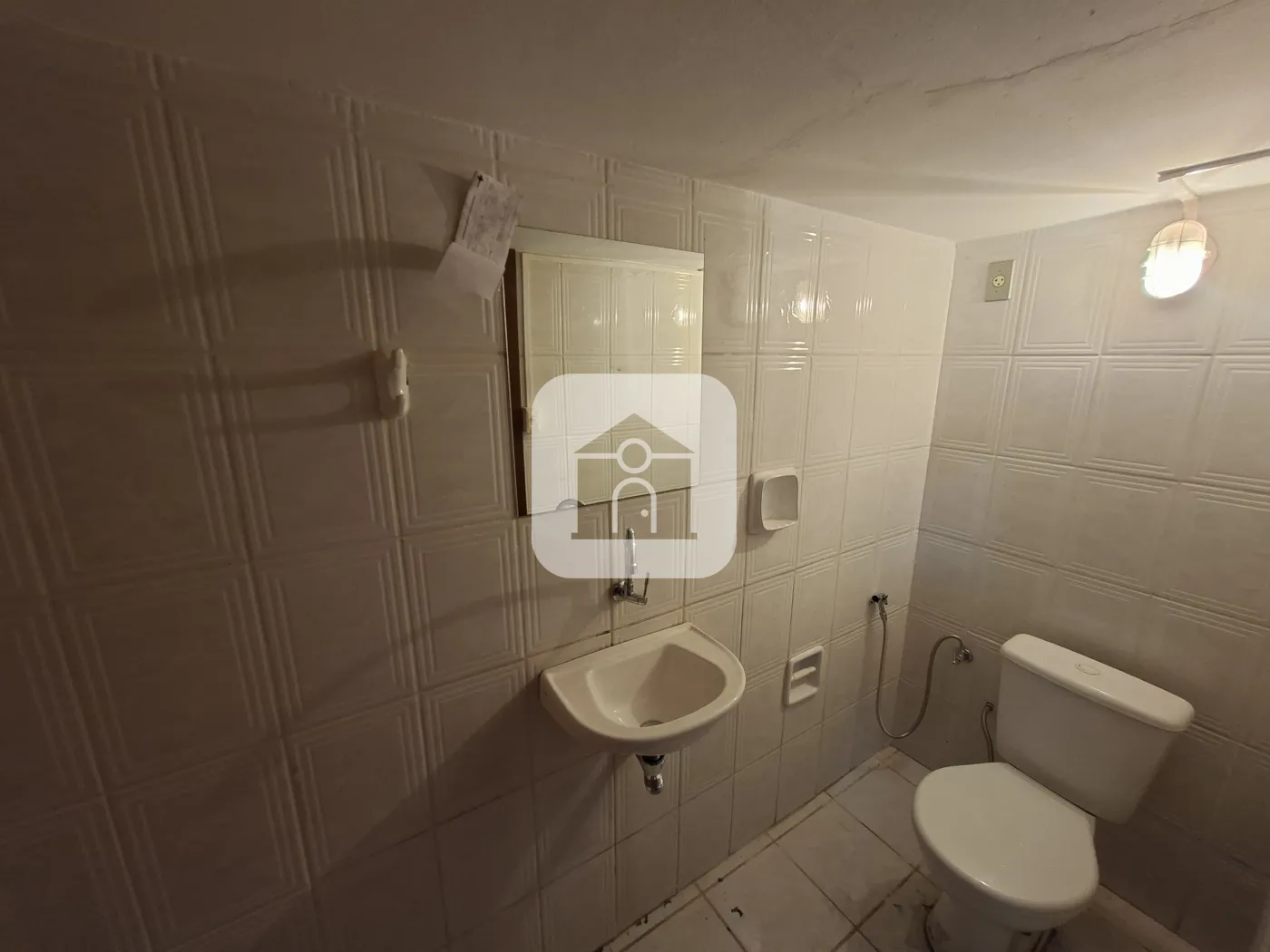 Alugar Comercial / Loja em Uberl&acirc;ndia R$ 5.200,00 - Foto 9