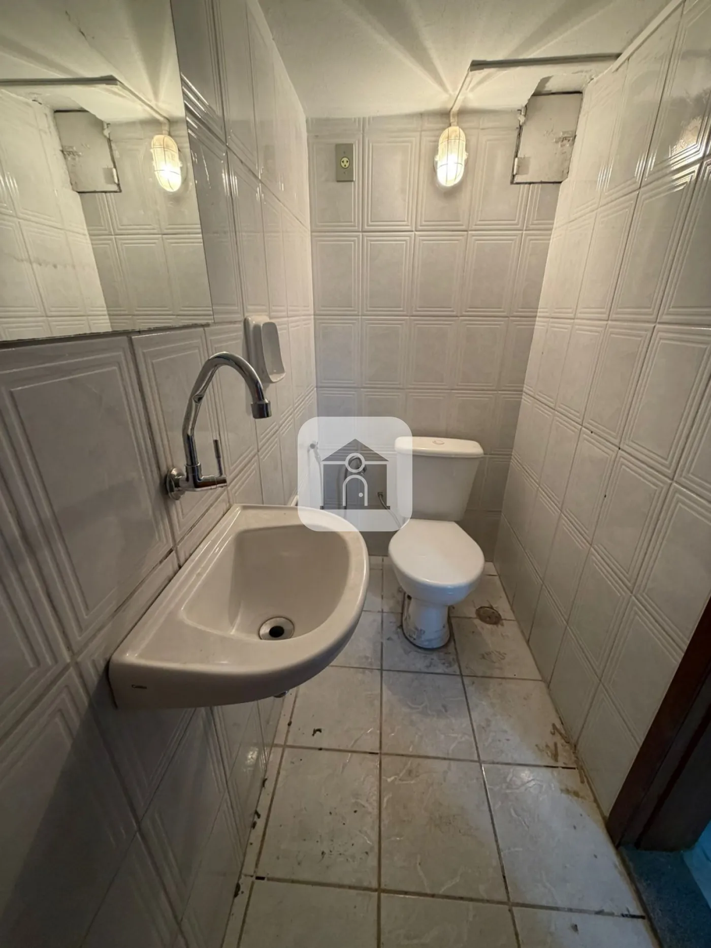 Alugar Comercial / Loja em Uberl&acirc;ndia R$ 5.200,00 - Foto 6