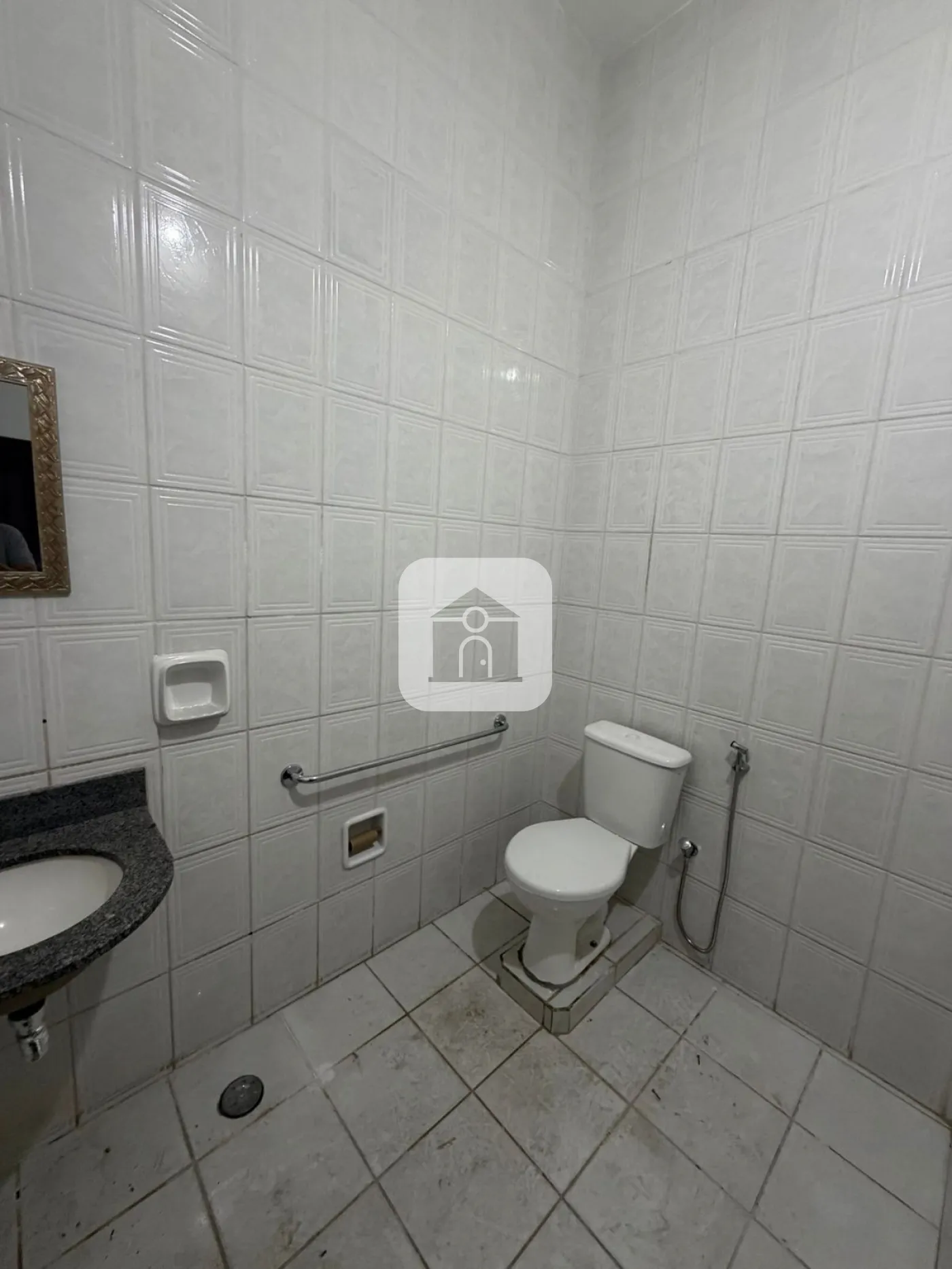 Alugar Comercial / Loja em Uberl&acirc;ndia R$ 5.200,00 - Foto 7