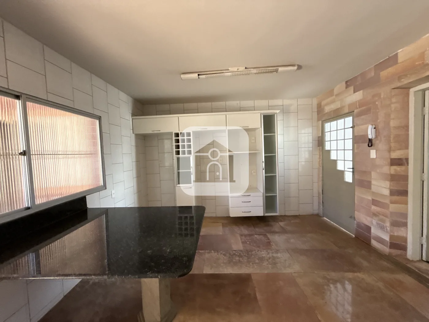 Alugar Comercial / Casa Comercial em Uberl&acirc;ndia R$ 6.000,00 - Foto 20