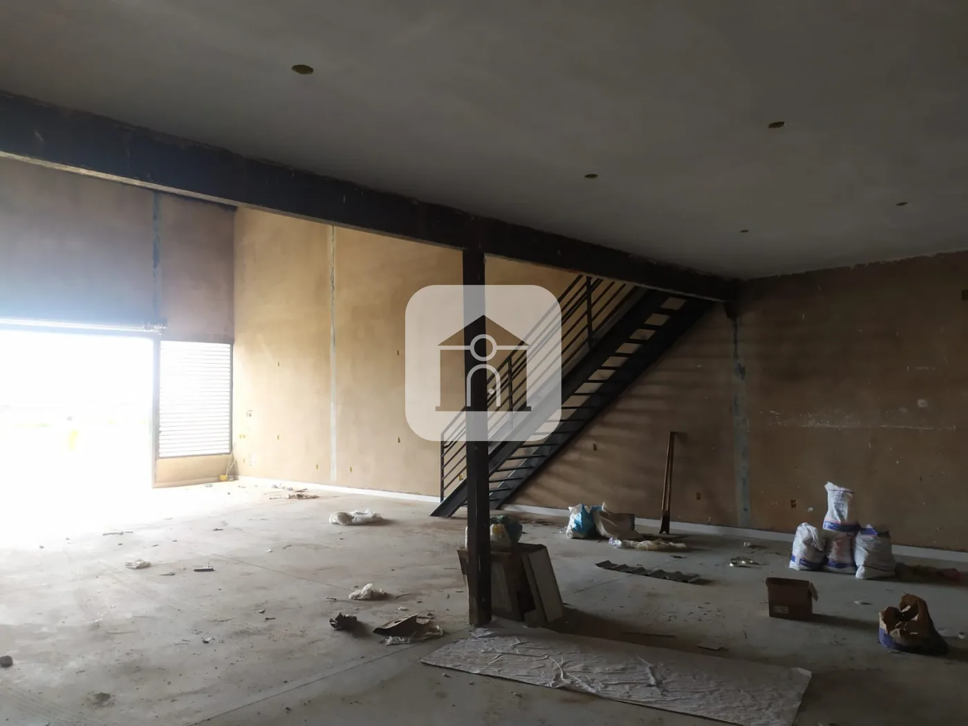 Alugar Comercial / Galp&atilde;o em Uberl&acirc;ndia R$ 5.500,00 - Foto 2