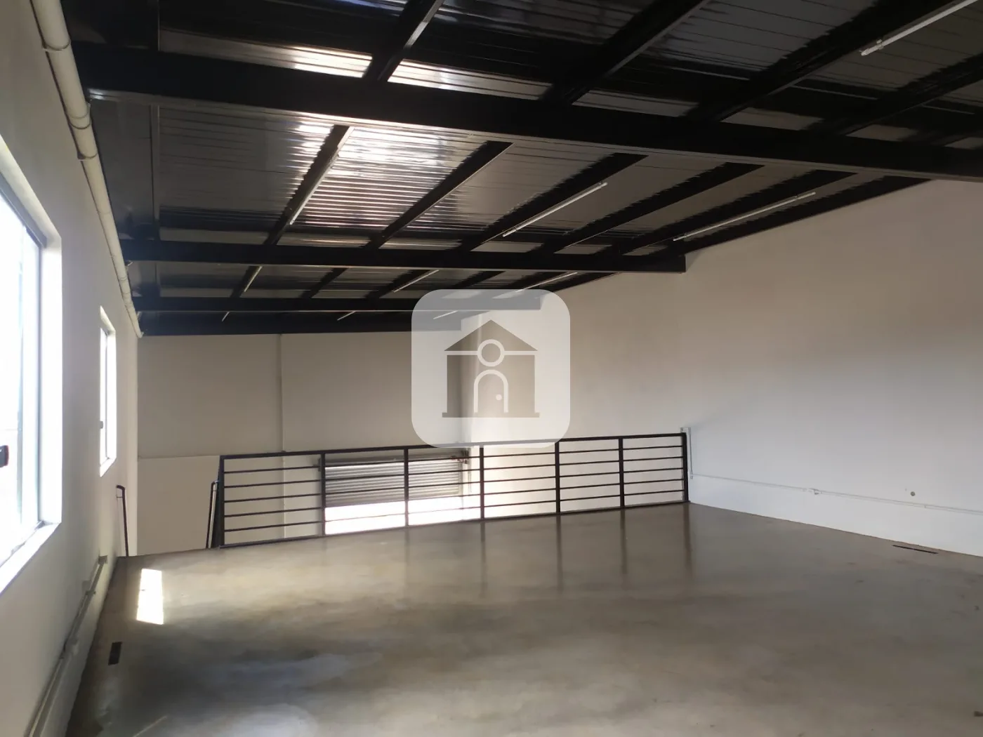 Alugar Comercial / Galp&atilde;o em Uberl&acirc;ndia R$ 5.500,00 - Foto 5