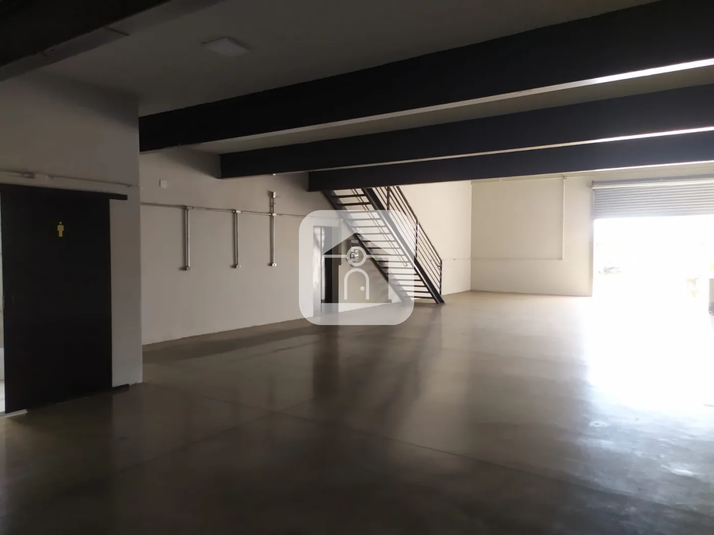 Alugar Comercial / Galp&atilde;o em Uberl&acirc;ndia R$ 5.500,00 - Foto 10