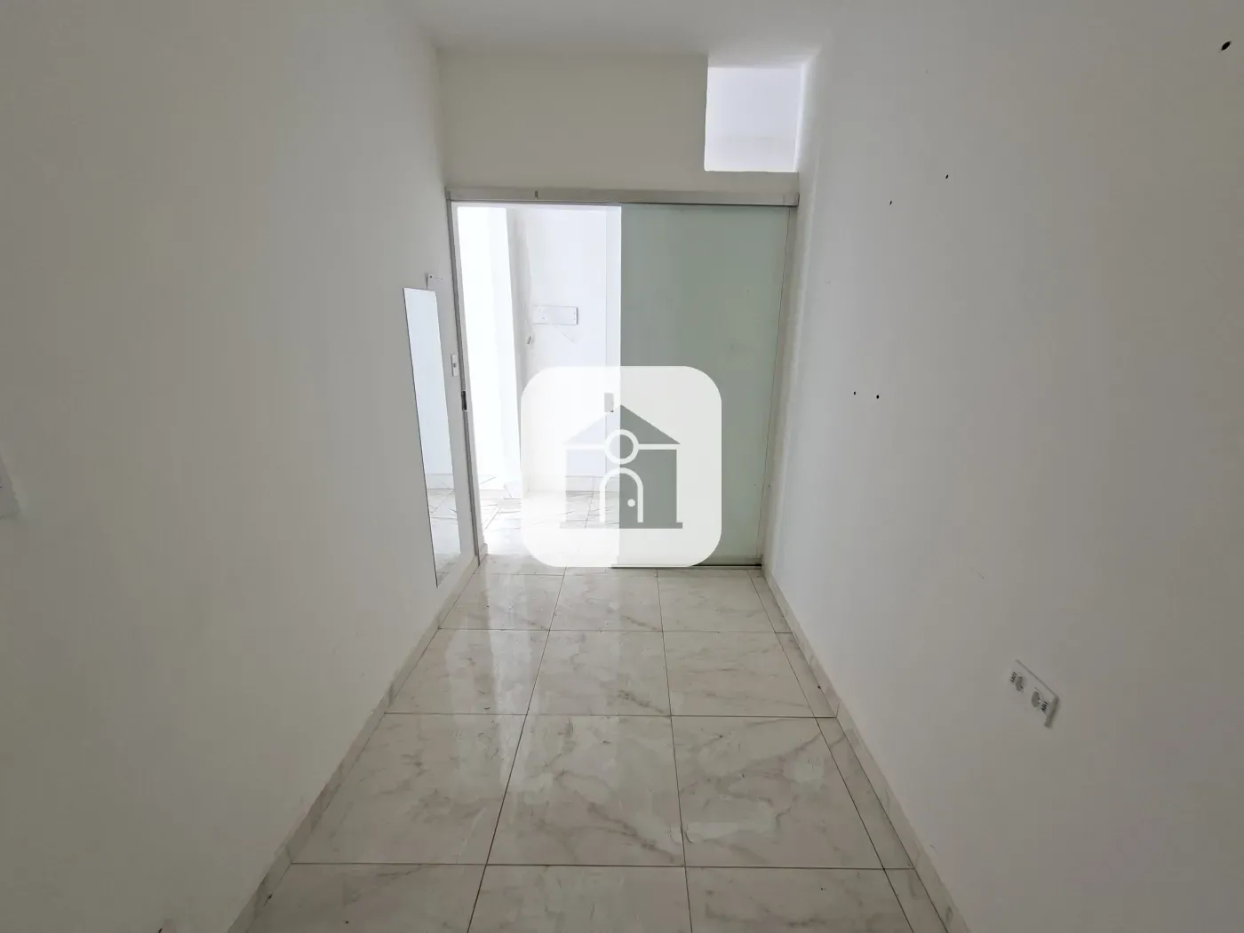 Alugar Comercial / Loja em Uberl&acirc;ndia R$ 7.500,00 - Foto 13