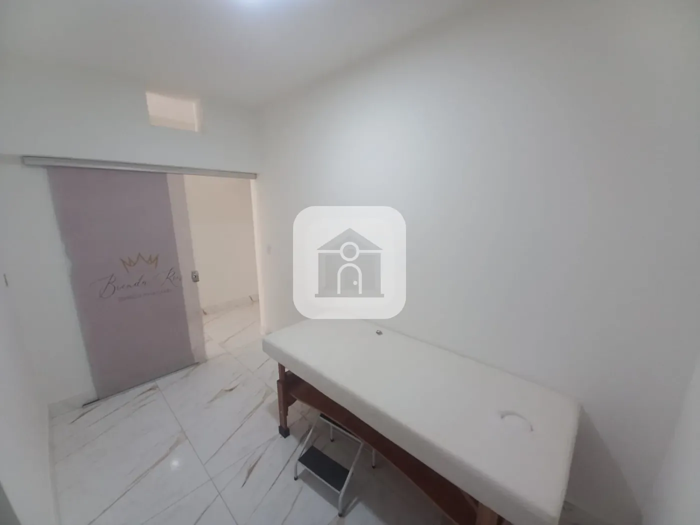 Alugar Comercial / Loja em Uberl&acirc;ndia R$ 7.500,00 - Foto 22