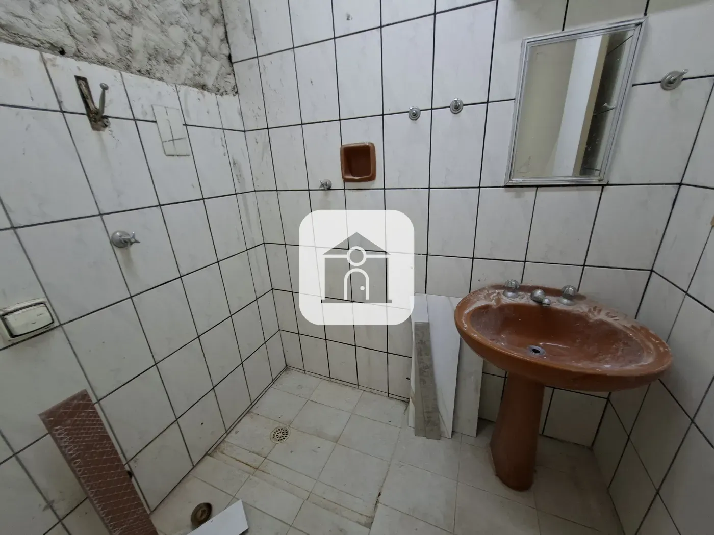 Alugar Comercial / Loja em Uberl&acirc;ndia R$ 7.500,00 - Foto 7