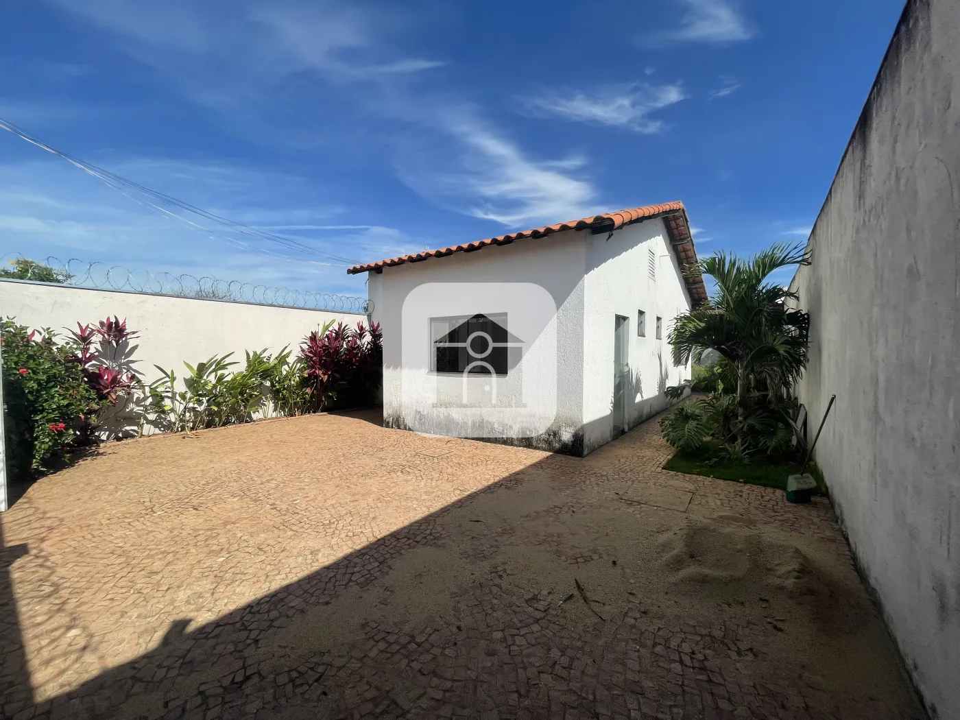 Alugar Casa / Padr&atilde;o em Uberl&acirc;ndia R$ 2.500,00 - Foto 2