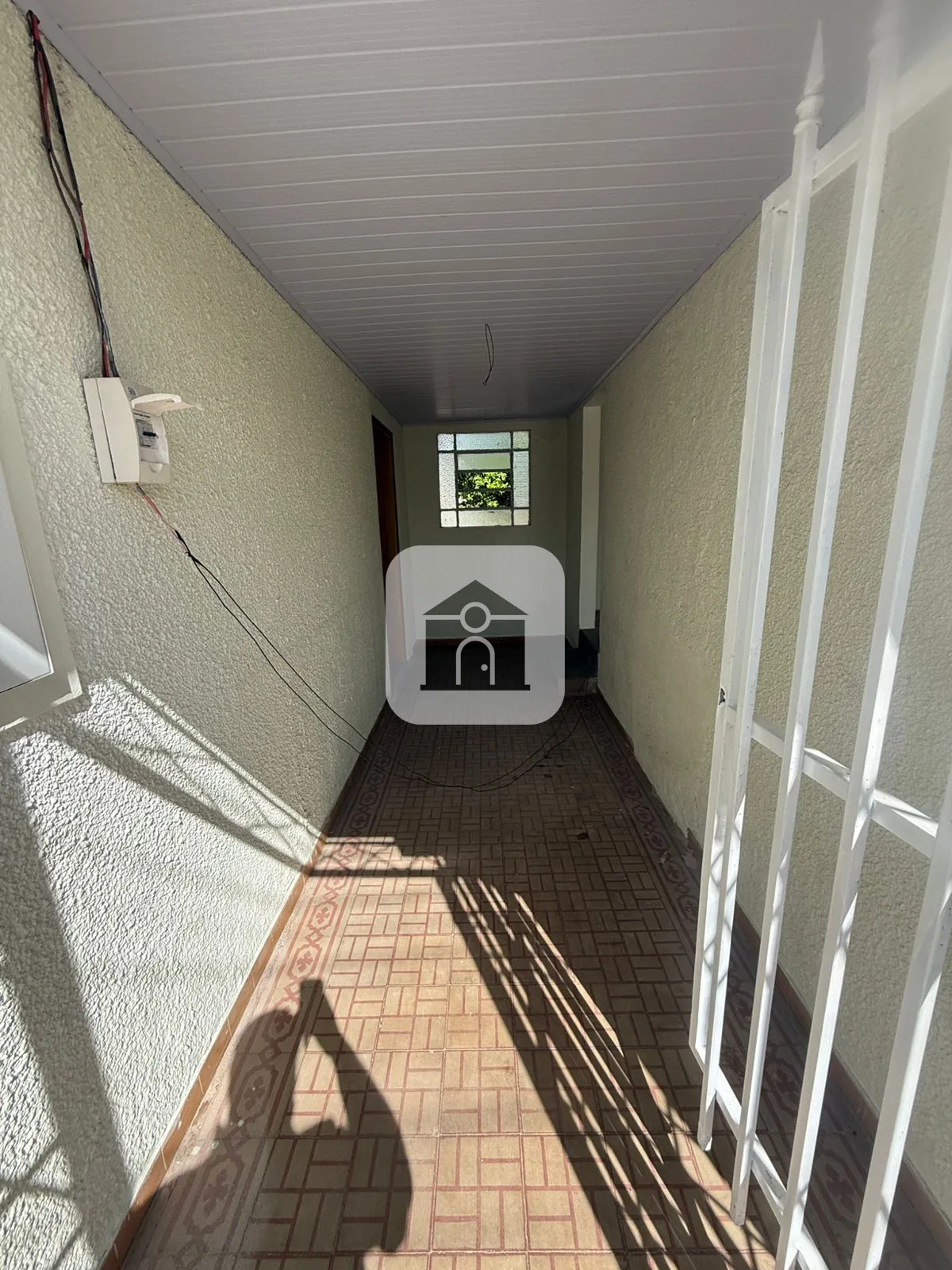 Alugar Casa / Padr&atilde;o em Araguari R$ 1.500,00 - Foto 2