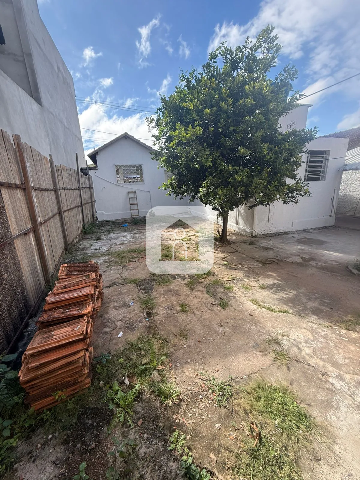Alugar Casa / Padr&atilde;o em Araguari R$ 1.500,00 - Foto 16