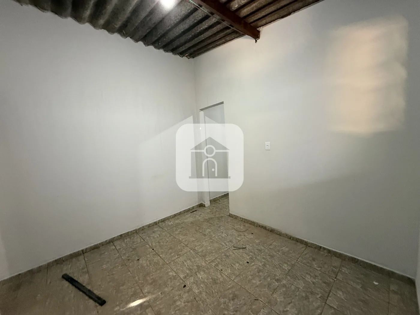 Alugar Casa / Padr&atilde;o em Uberl&acirc;ndia R$ 1.950,00 - Foto 4
