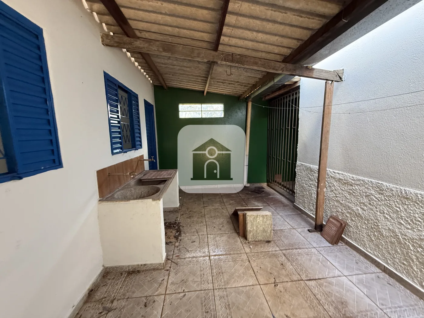 Alugar Casa / Padr&atilde;o em Uberl&acirc;ndia R$ 1.950,00 - Foto 5