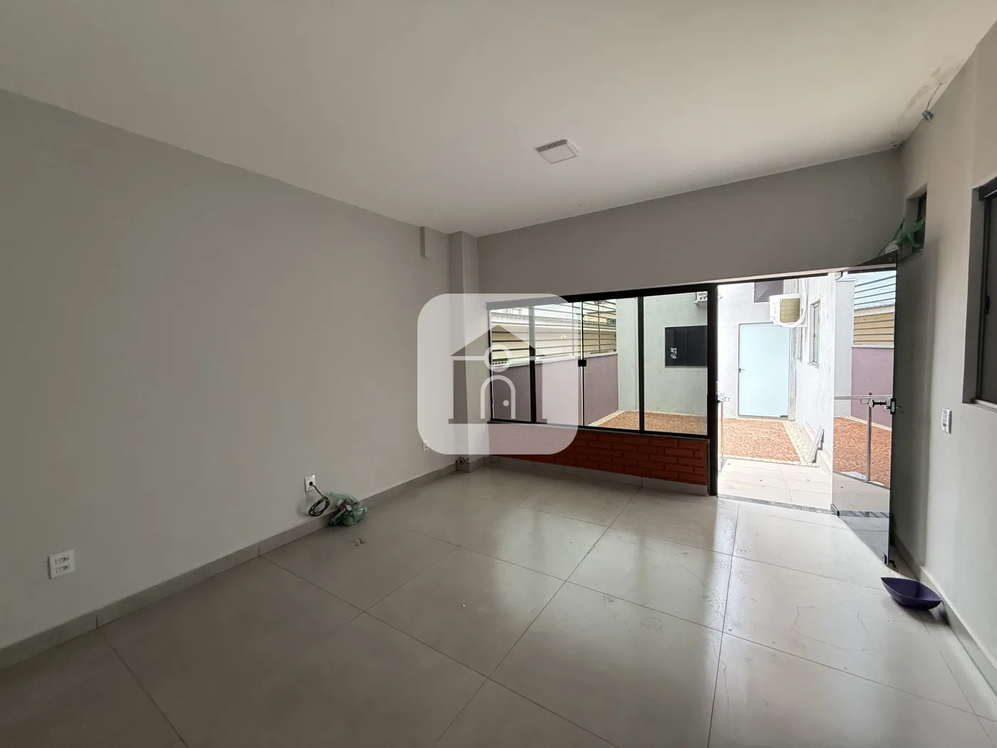 Alugar Comercial / Casa Comercial em Uberl&acirc;ndia R$ 6.600,00 - Foto 15
