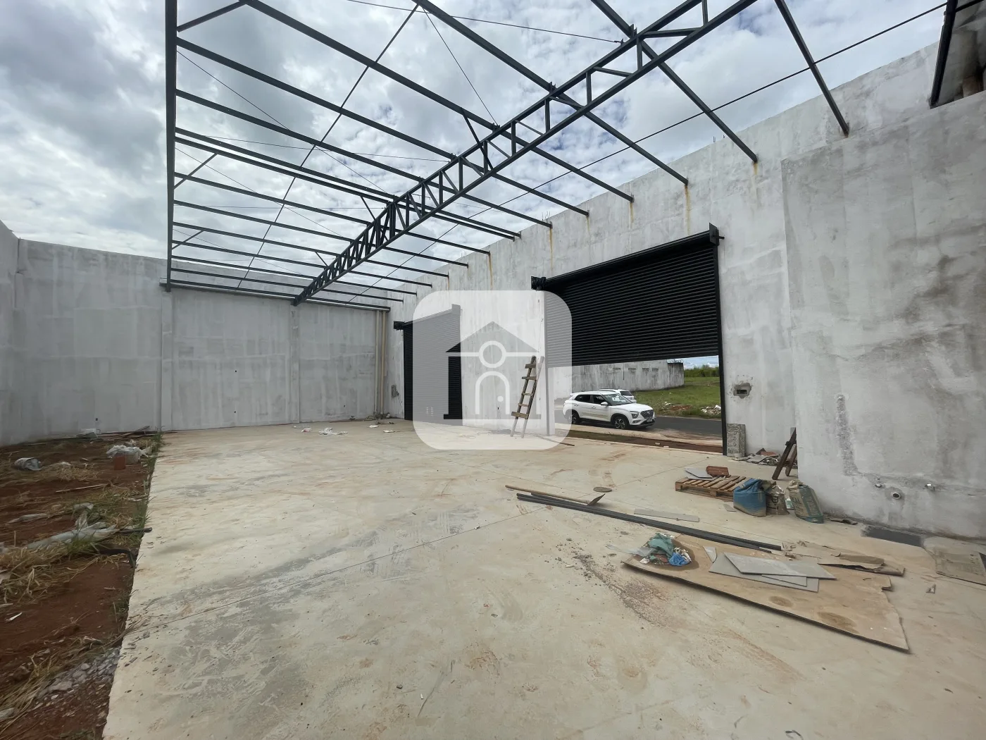 Alugar Comercial / Galp&atilde;o em Uberl&acirc;ndia R$ 8.500,00 - Foto 2