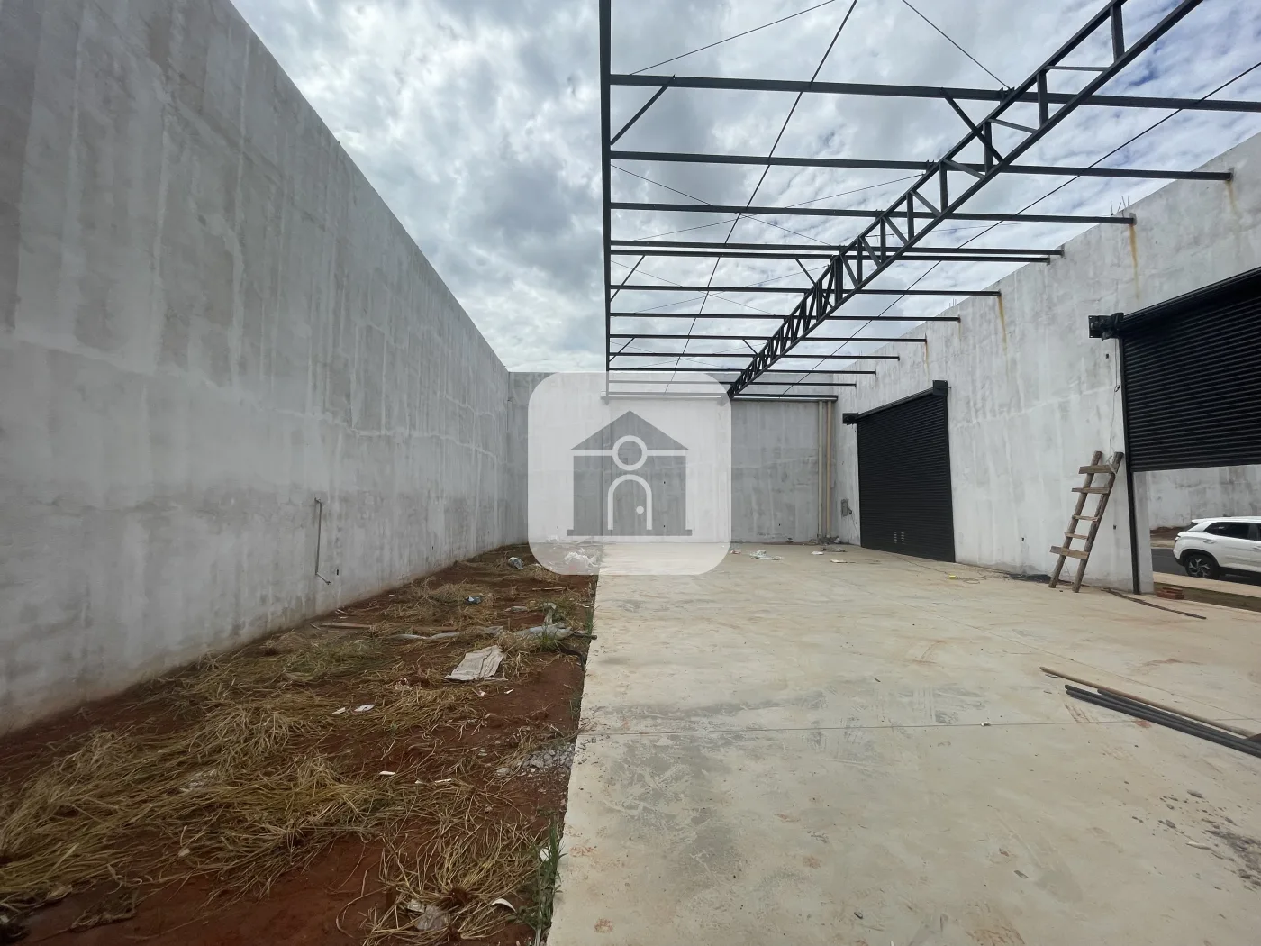Alugar Comercial / Galp&atilde;o em Uberl&acirc;ndia R$ 8.500,00 - Foto 3