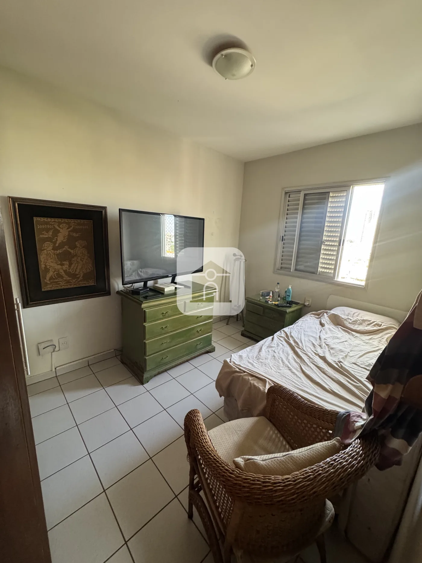 Comprar Apartamento / Padr&atilde;o em Uberlandia R$ 450.000,00 - Foto 8