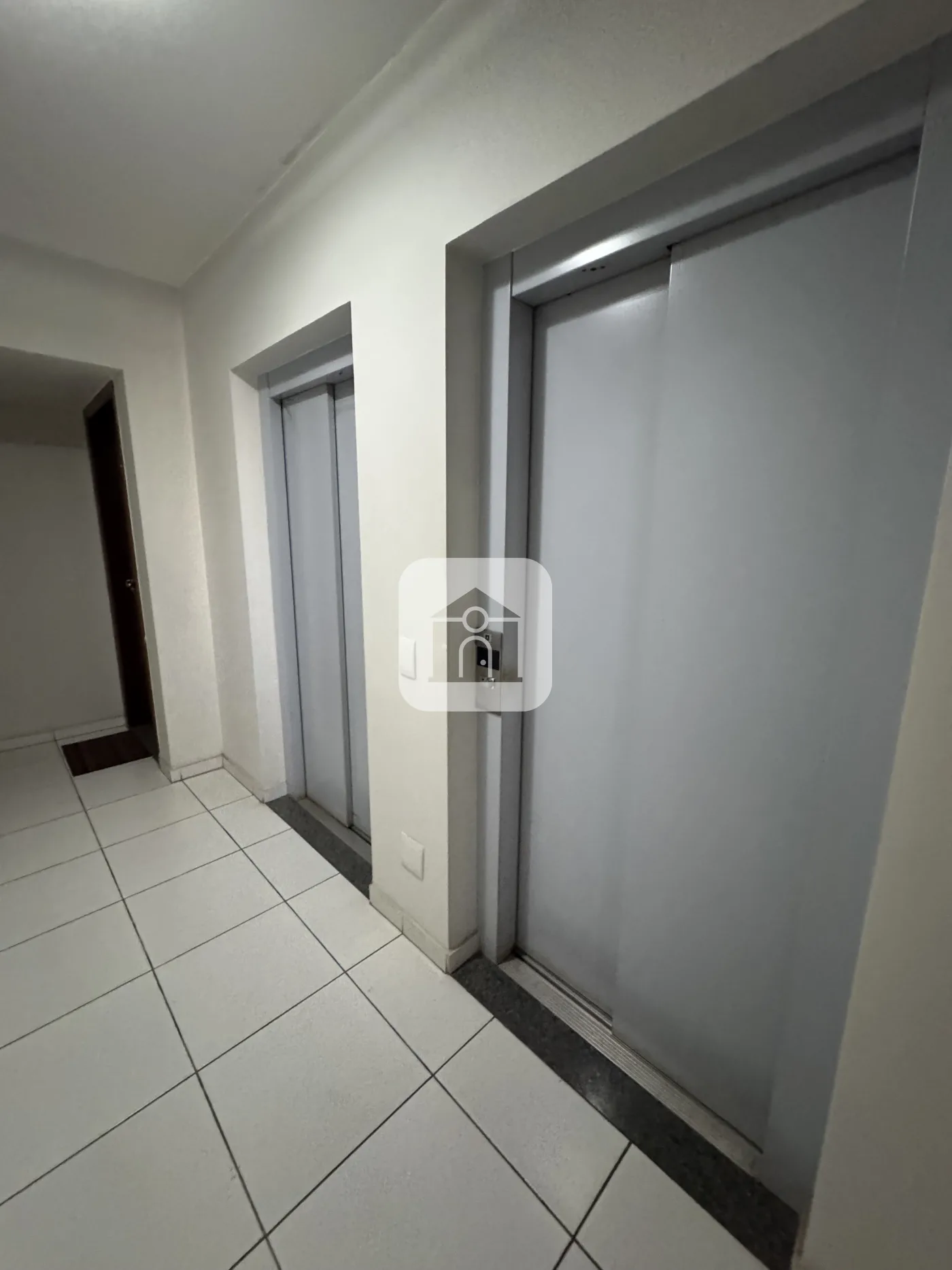 Comprar Apartamento / Padr&atilde;o em Uberlandia R$ 450.000,00 - Foto 16