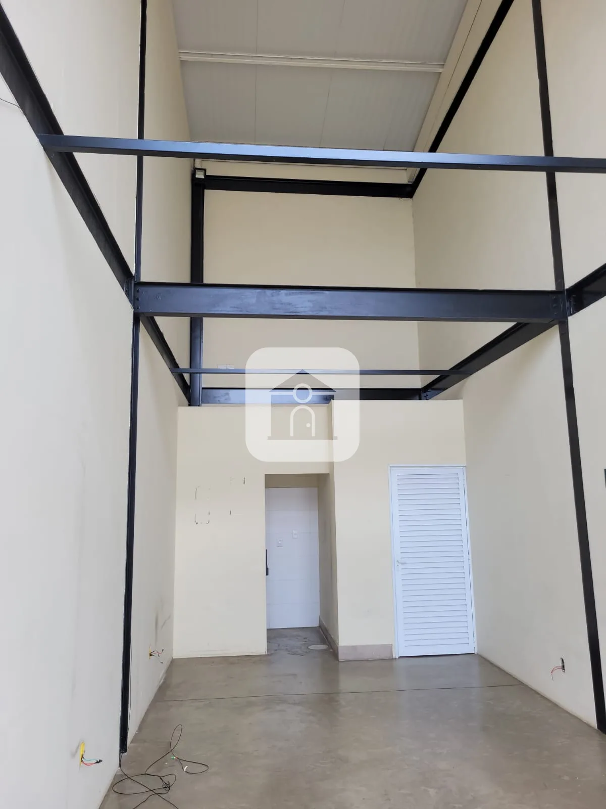 Alugar Comercial / Loja em Uberl&acirc;ndia R$ 2.200,00 - Foto 10