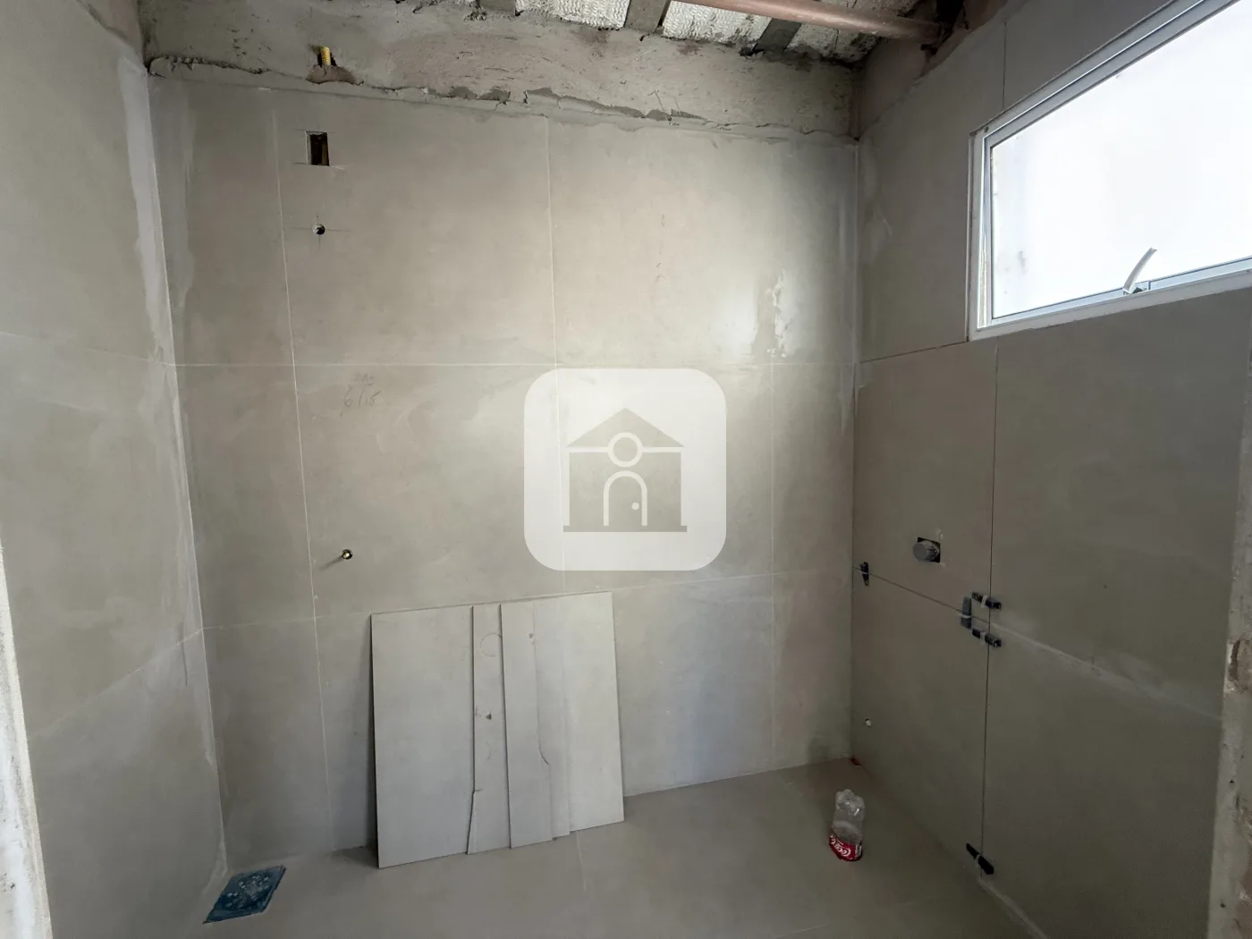 Alugar Comercial / Sala Comercial em Uberl&acirc;ndia R$ 5.000,00 - Foto 1