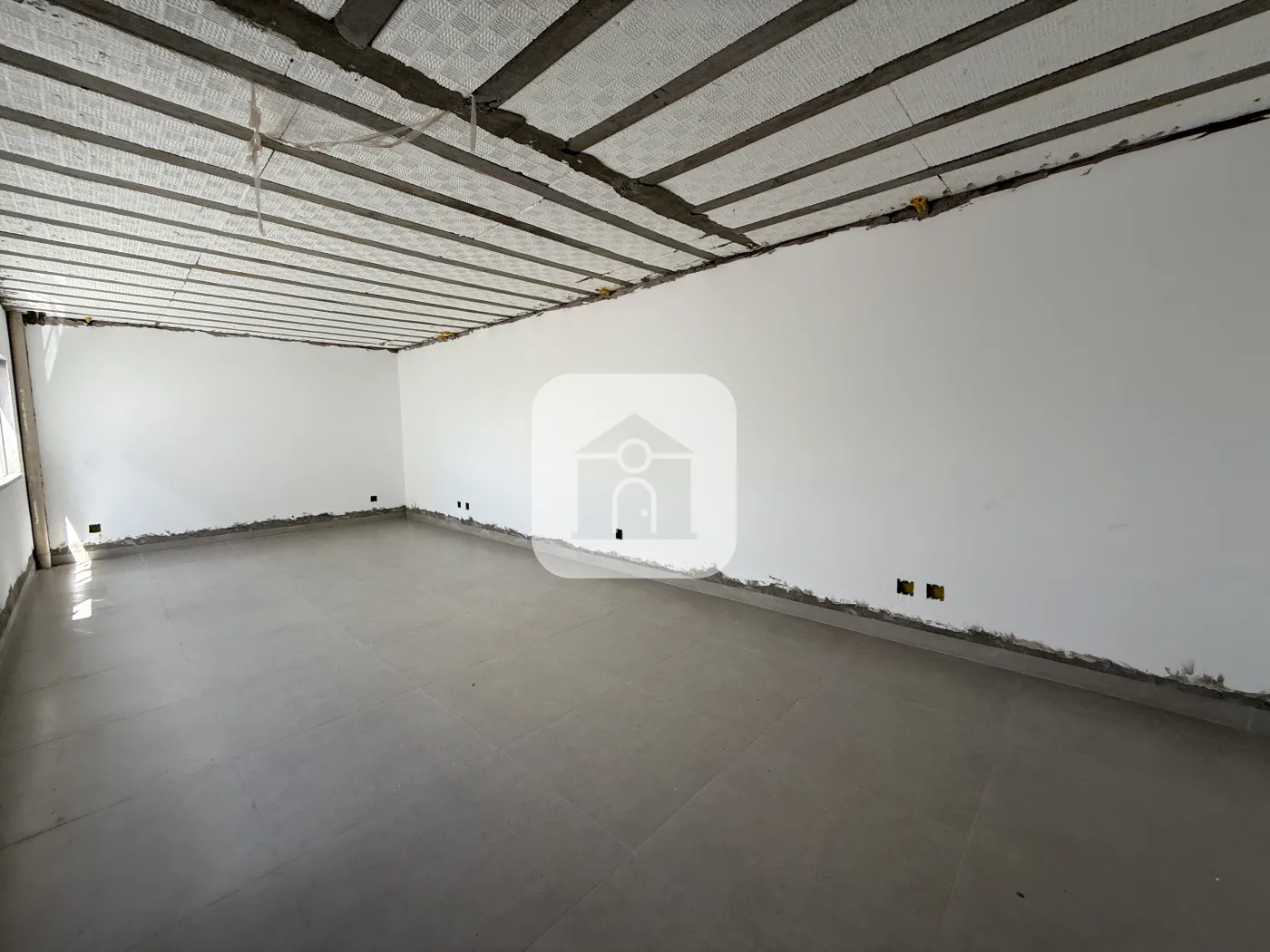 Alugar Comercial / Sala Comercial em Uberl&acirc;ndia R$ 5.000,00 - Foto 9