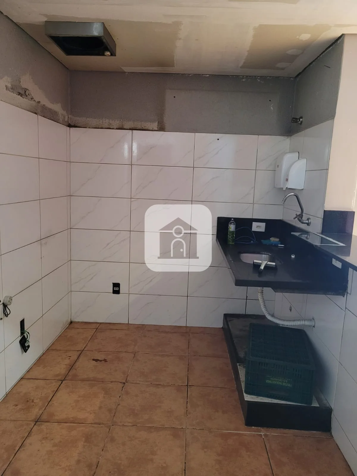 Alugar Comercial / Loja em Uberl&acirc;ndia R$ 2.500,00 - Foto 7