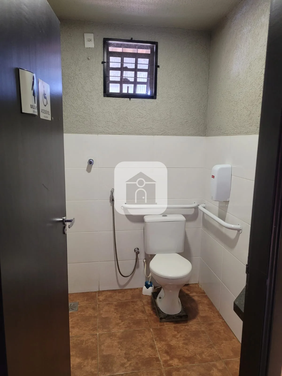 Alugar Comercial / Loja em Uberl&acirc;ndia R$ 2.500,00 - Foto 9