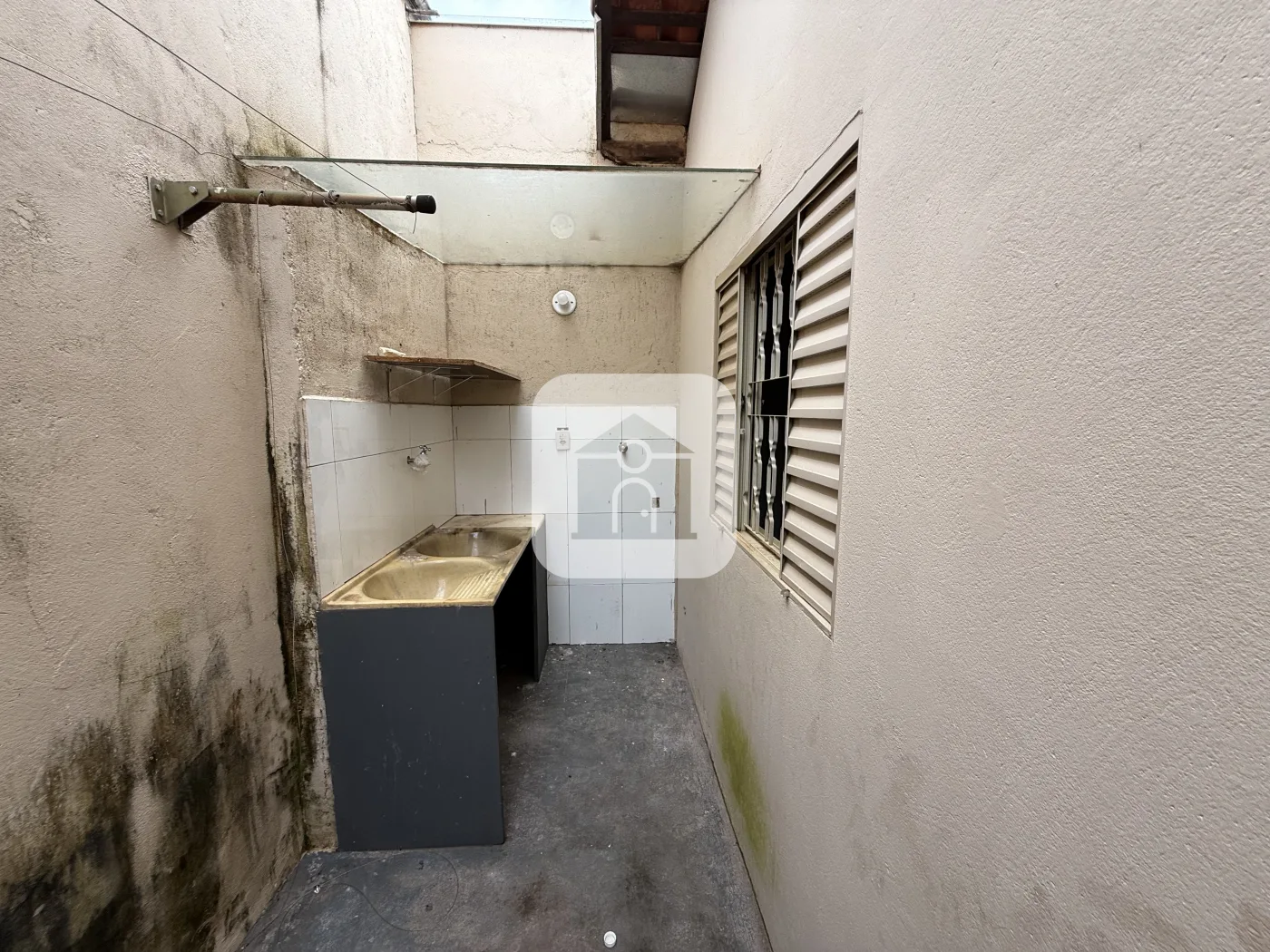 Alugar Casa / Padr&atilde;o em Uberl&acirc;ndia R$ 1.350,00 - Foto 10