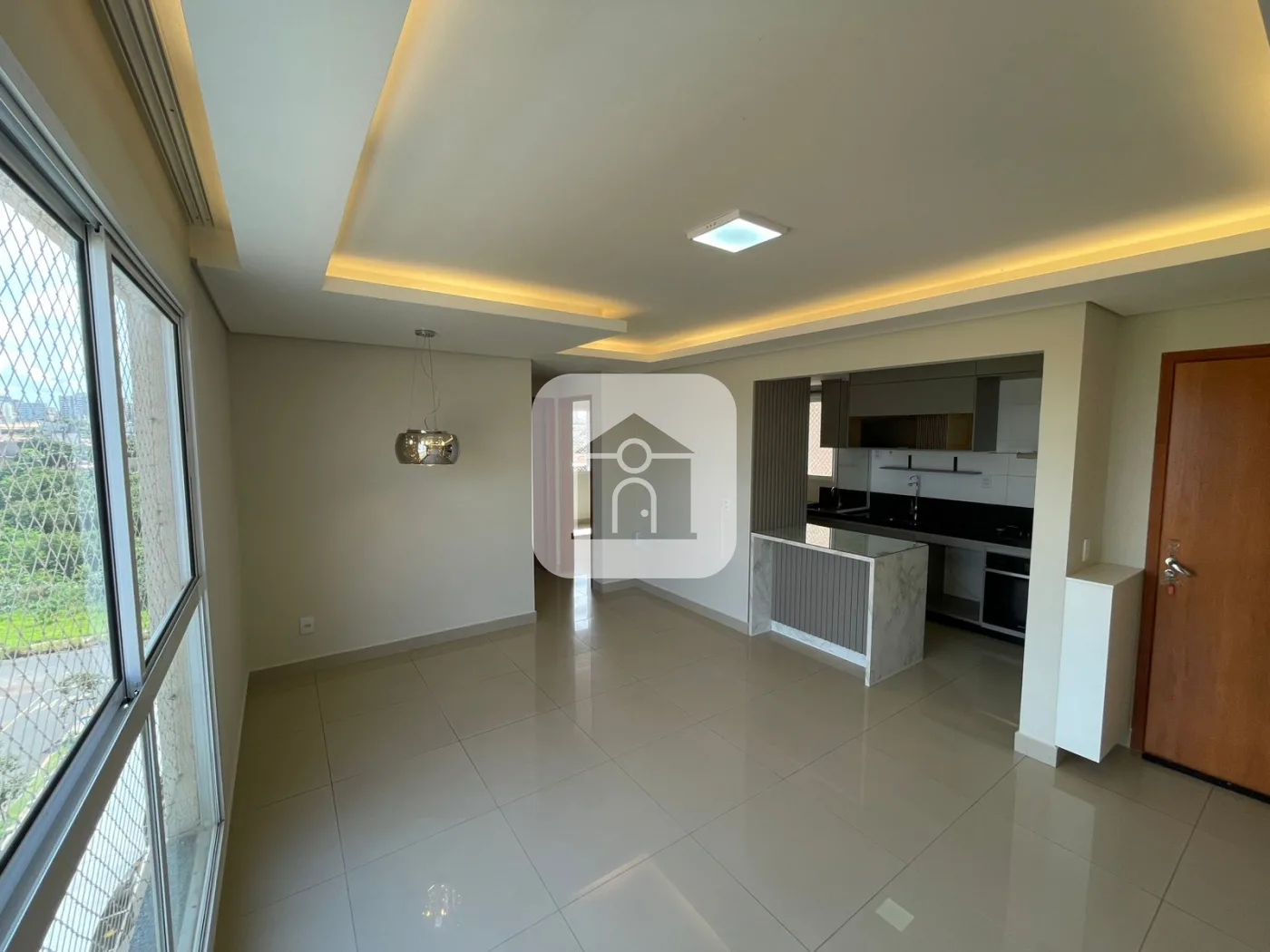 Alugar Apartamento / Padr&atilde;o em Uberl&acirc;ndia R$ 2.400,00 - Foto 1