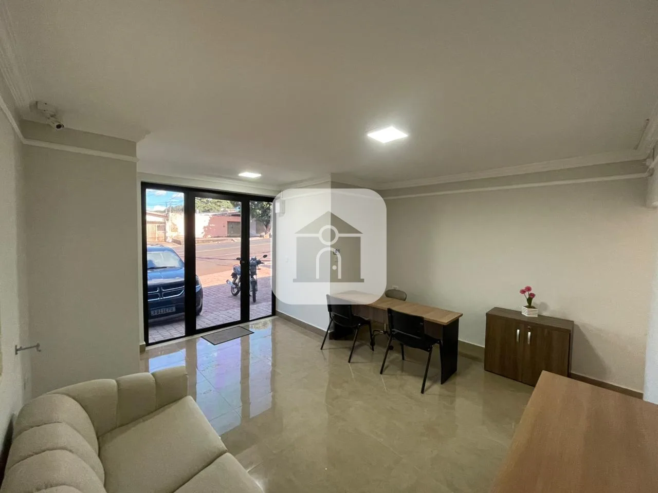 Alugar Comercial / Casa Comercial em Uberl&acirc;ndia R$ 3.400,00 - Foto 3
