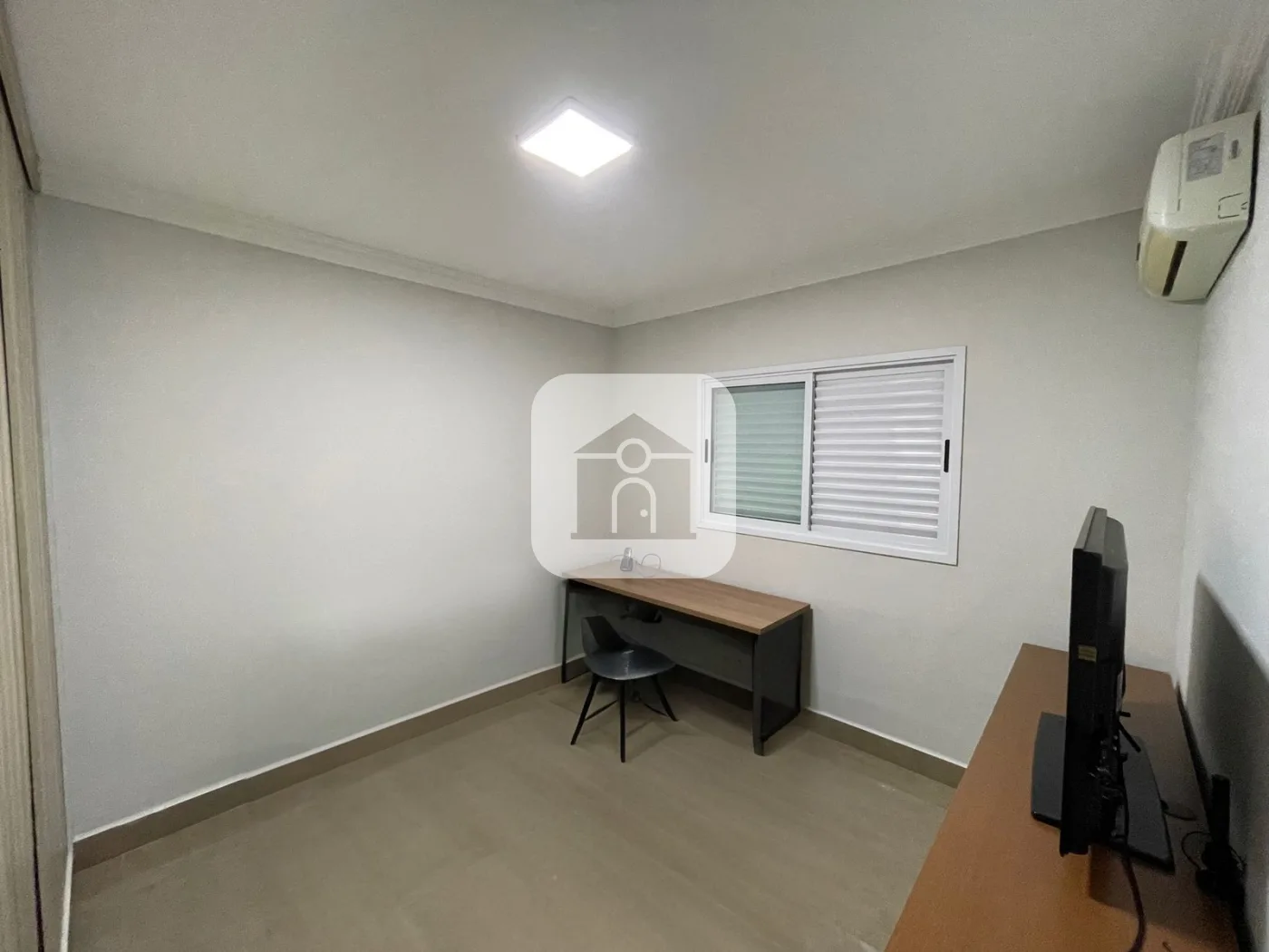 Alugar Comercial / Casa Comercial em Uberl&acirc;ndia R$ 3.400,00 - Foto 15
