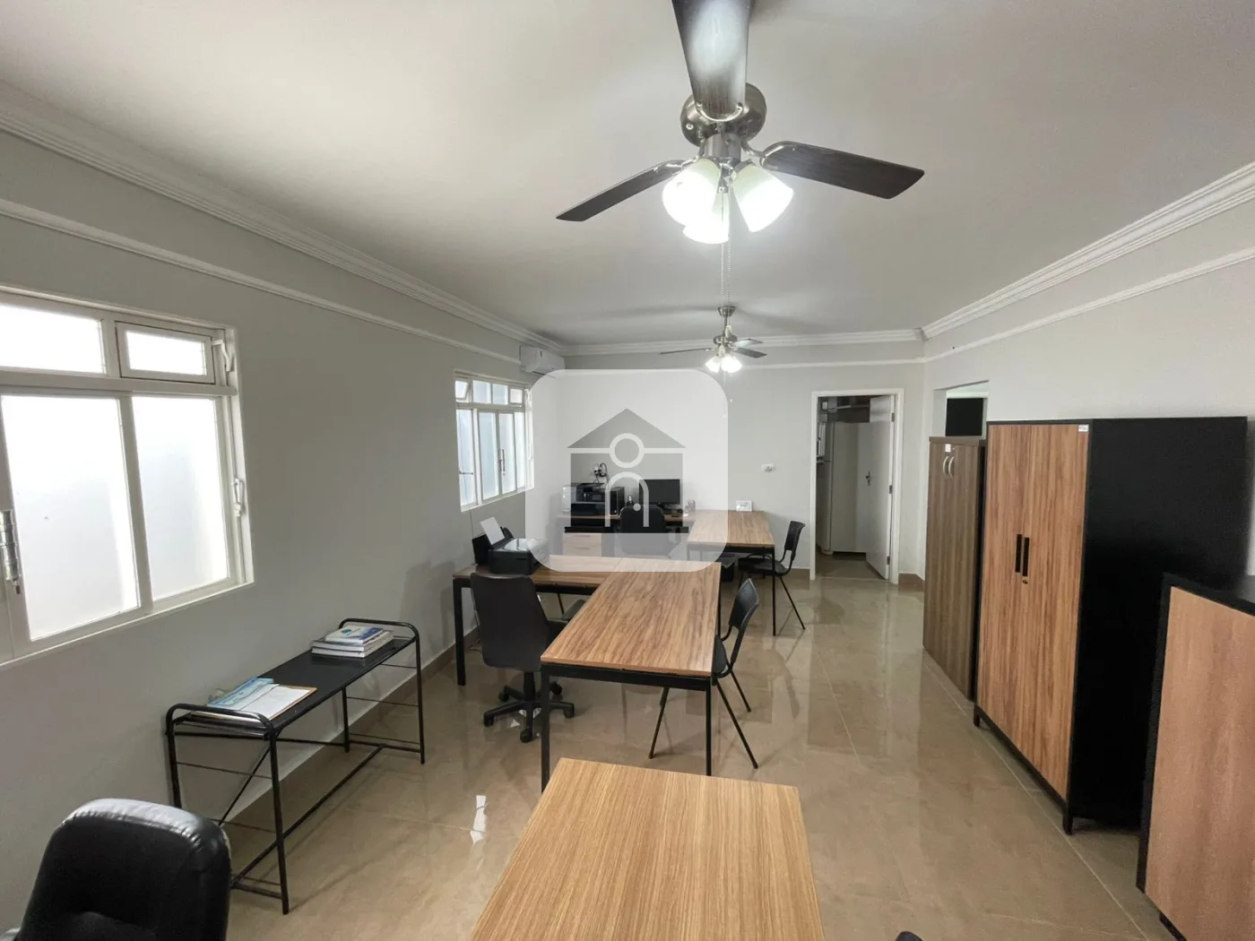 Alugar Comercial / Casa Comercial em Uberl&acirc;ndia R$ 3.400,00 - Foto 17