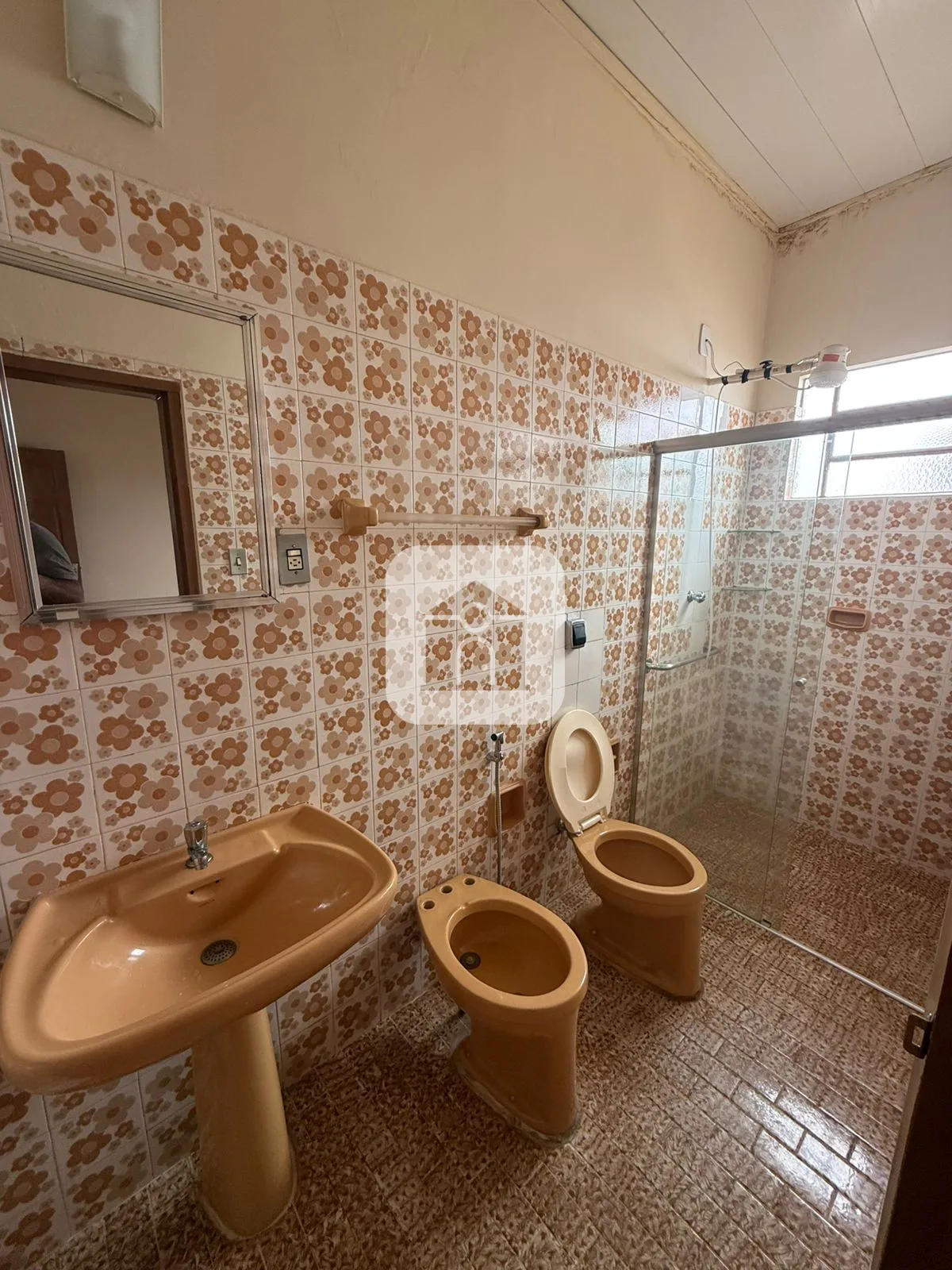 Comprar Casa / Padr&atilde;o em Araguari R$ 375.000,00 - Foto 7