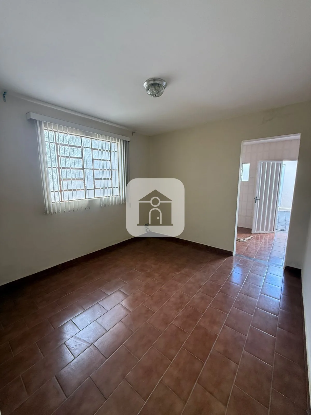 Comprar Casa / Padr&atilde;o em Araguari R$ 375.000,00 - Foto 8