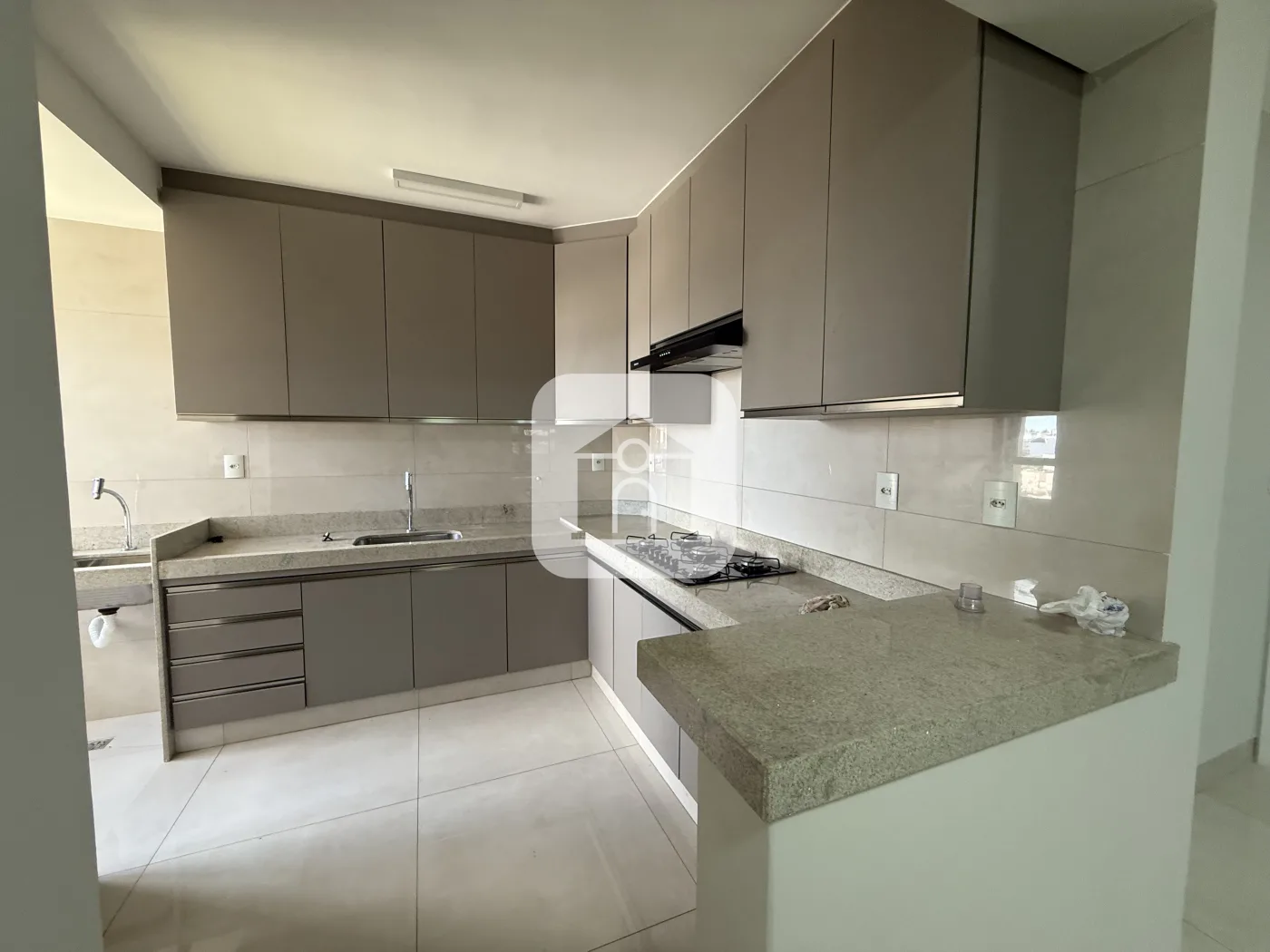 Alugar Apartamento / Padr&atilde;o em Uberl&acirc;ndia R$ 3.400,00 - Foto 11