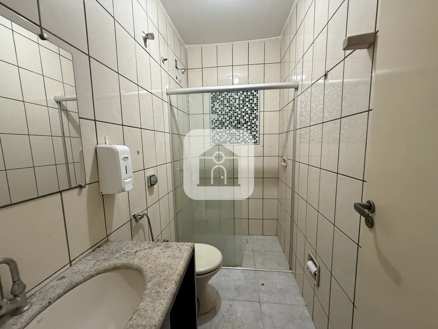 Alugar Casa / Padr&atilde;o em Uberl&acirc;ndia R$ 3.000,00 - Foto 14