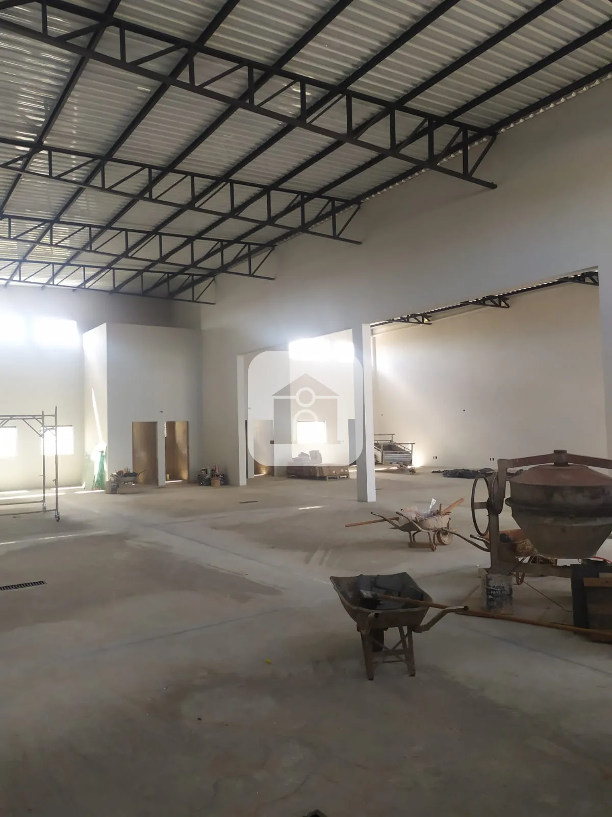 Alugar Comercial / Galp&atilde;o em Uberl&acirc;ndia R$ 18.000,00 - Foto 3