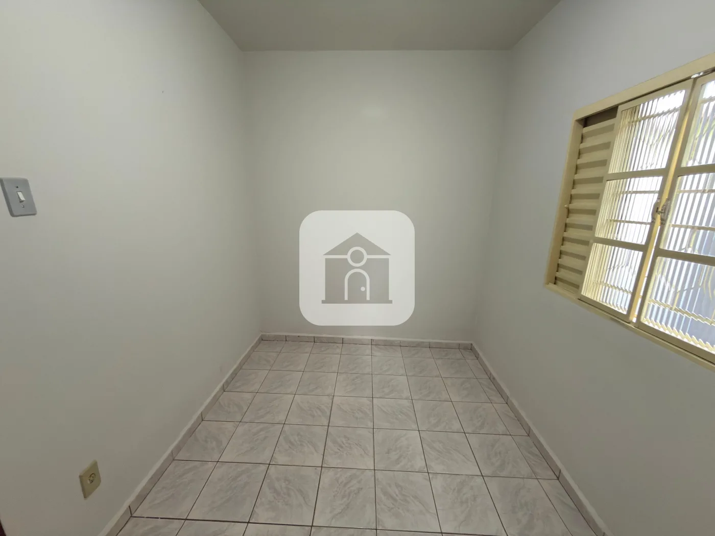 Alugar Casa / Padr&atilde;o em Uberl&acirc;ndia R$ 1.600,00 - Foto 10