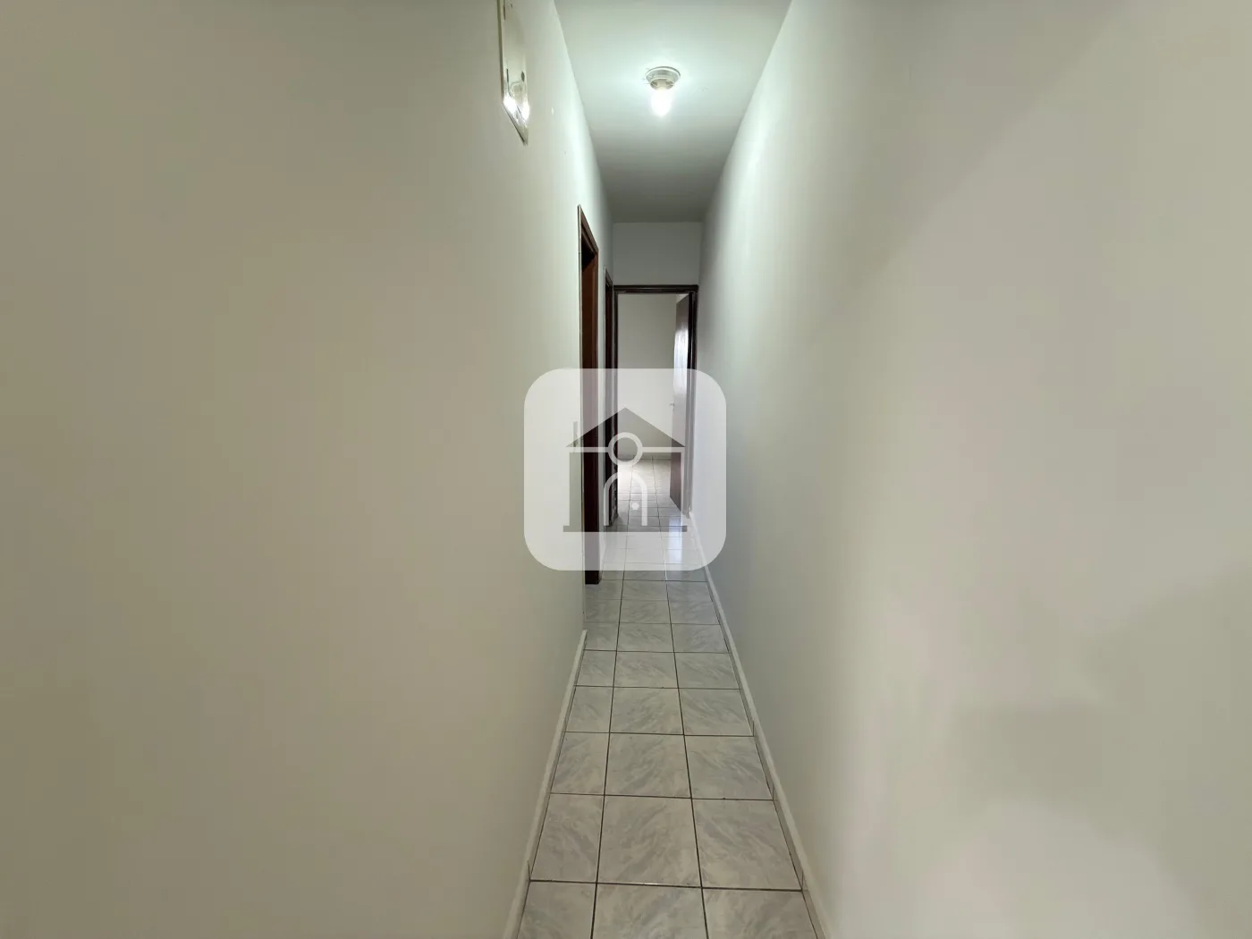 Alugar Casa / Padr&atilde;o em Uberl&acirc;ndia R$ 1.600,00 - Foto 9